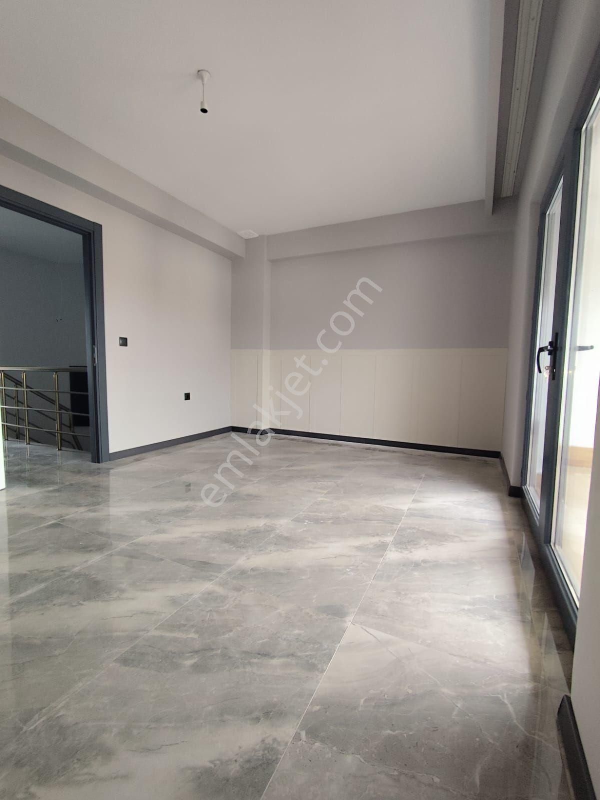 Sazova Mahallesi 280 M2. 5+1 - Görsel 25