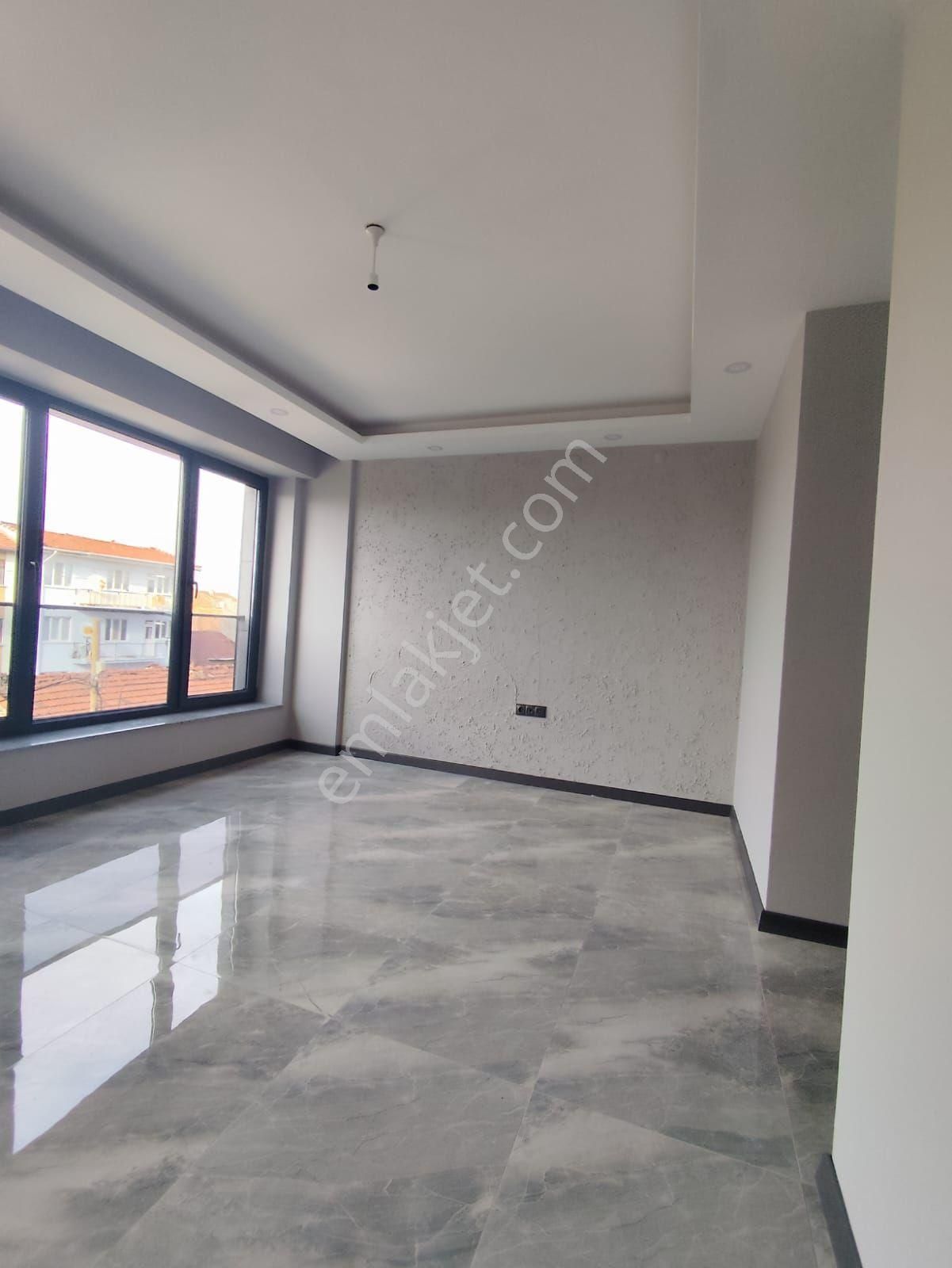 Sazova Mahallesi 280 M2. 5+1 - Görsel 9