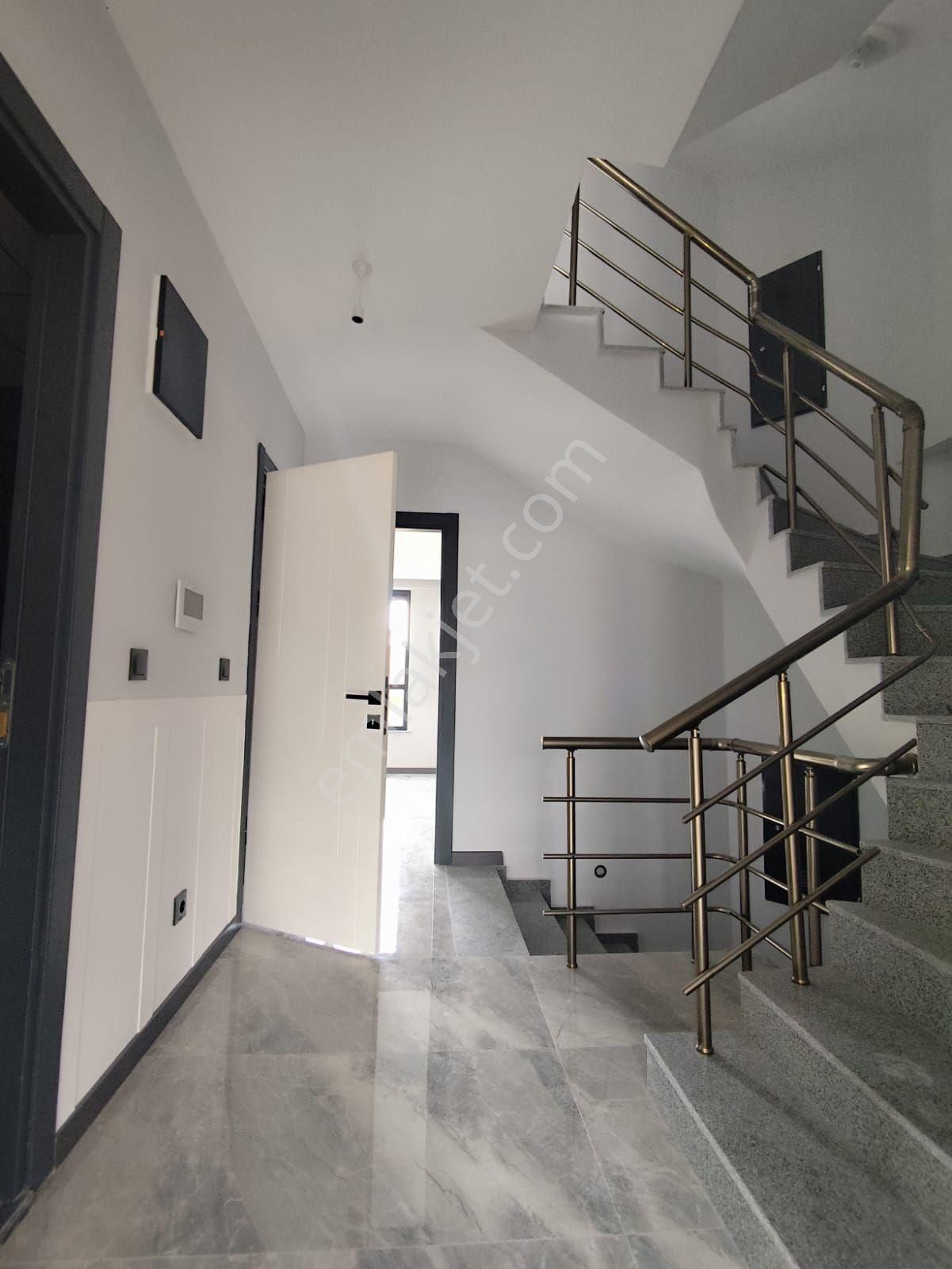 Sazova Mahallesi 280 M2. 5+1 - Görsel 19