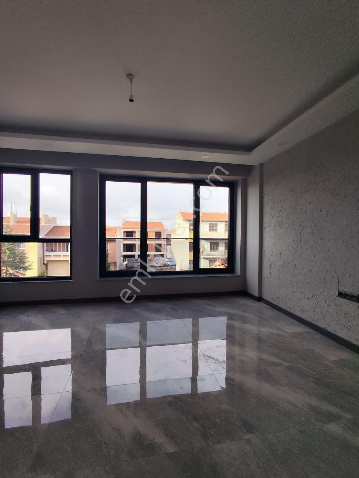 Sazova Mahallesi 280 M2. 5+1 - Görsel 8