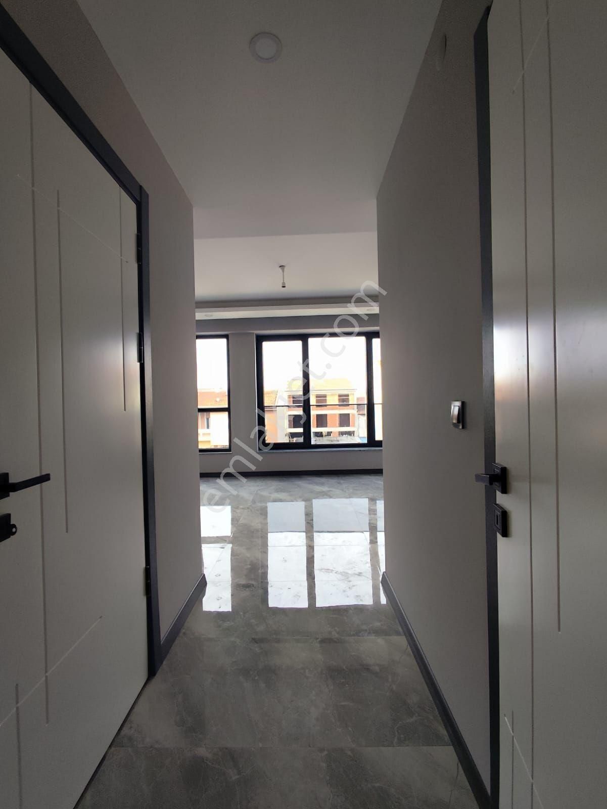 Sazova Mahallesi 280 M2. 5+1 - Görsel 11