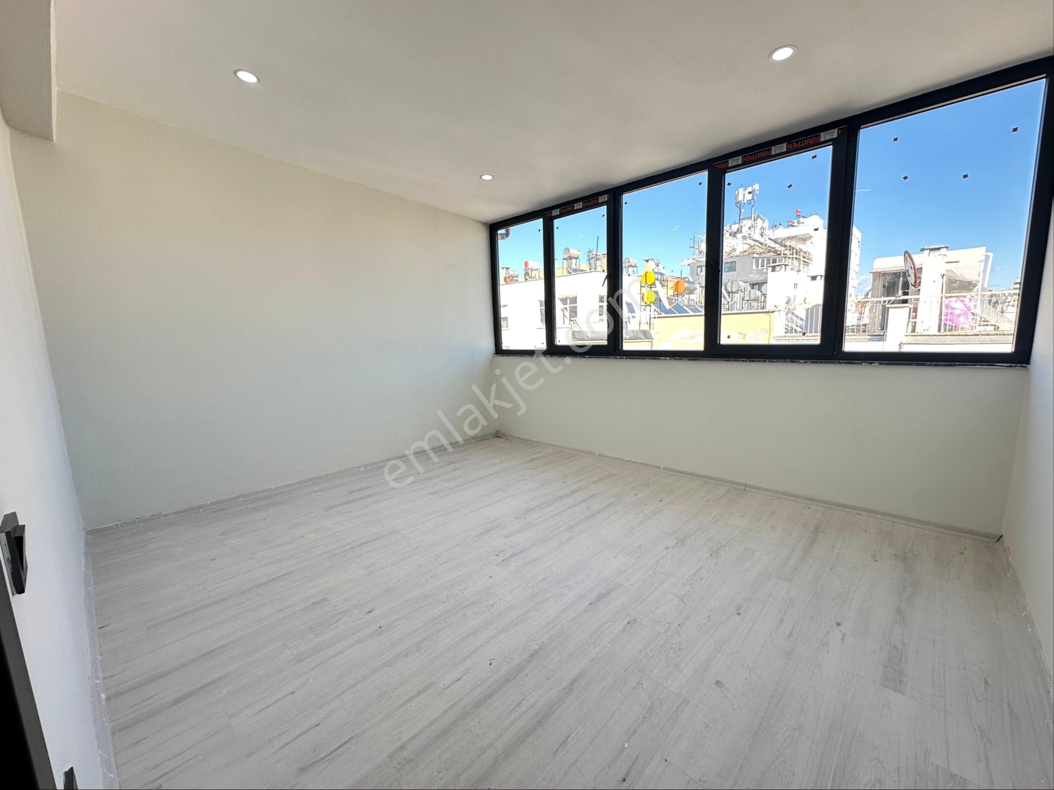 Sıfır Binada Denize Yakın Ultra Geniş Lüks 3+1 Dubleks - Görsel 12