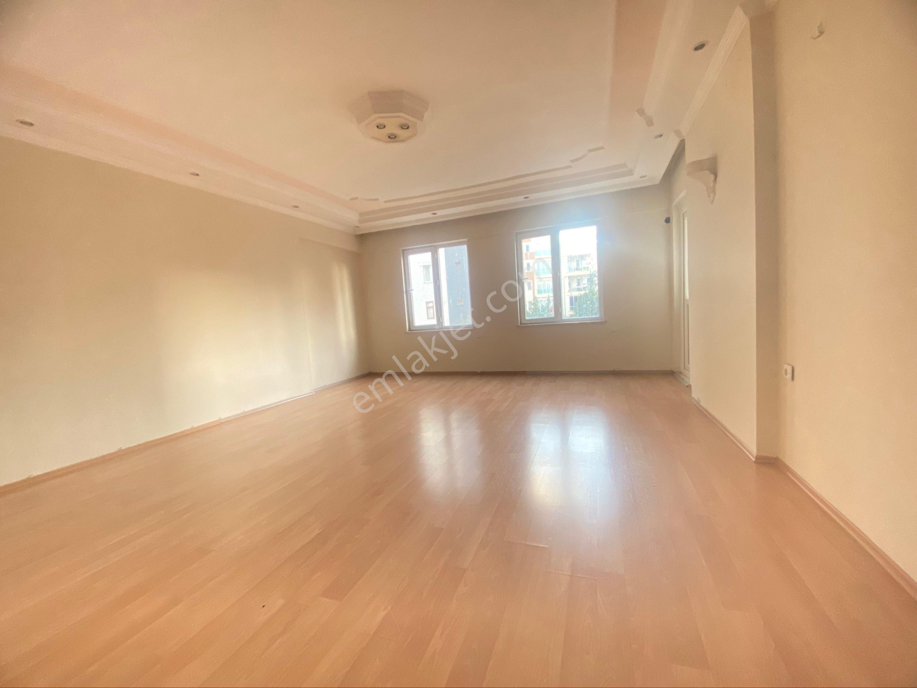 Antalya Muratpaşa Meydankavağı Mahallesi ** 3+1 Ebeveyn Banyolu Asansörlü Site İçi Kiralık Daire***