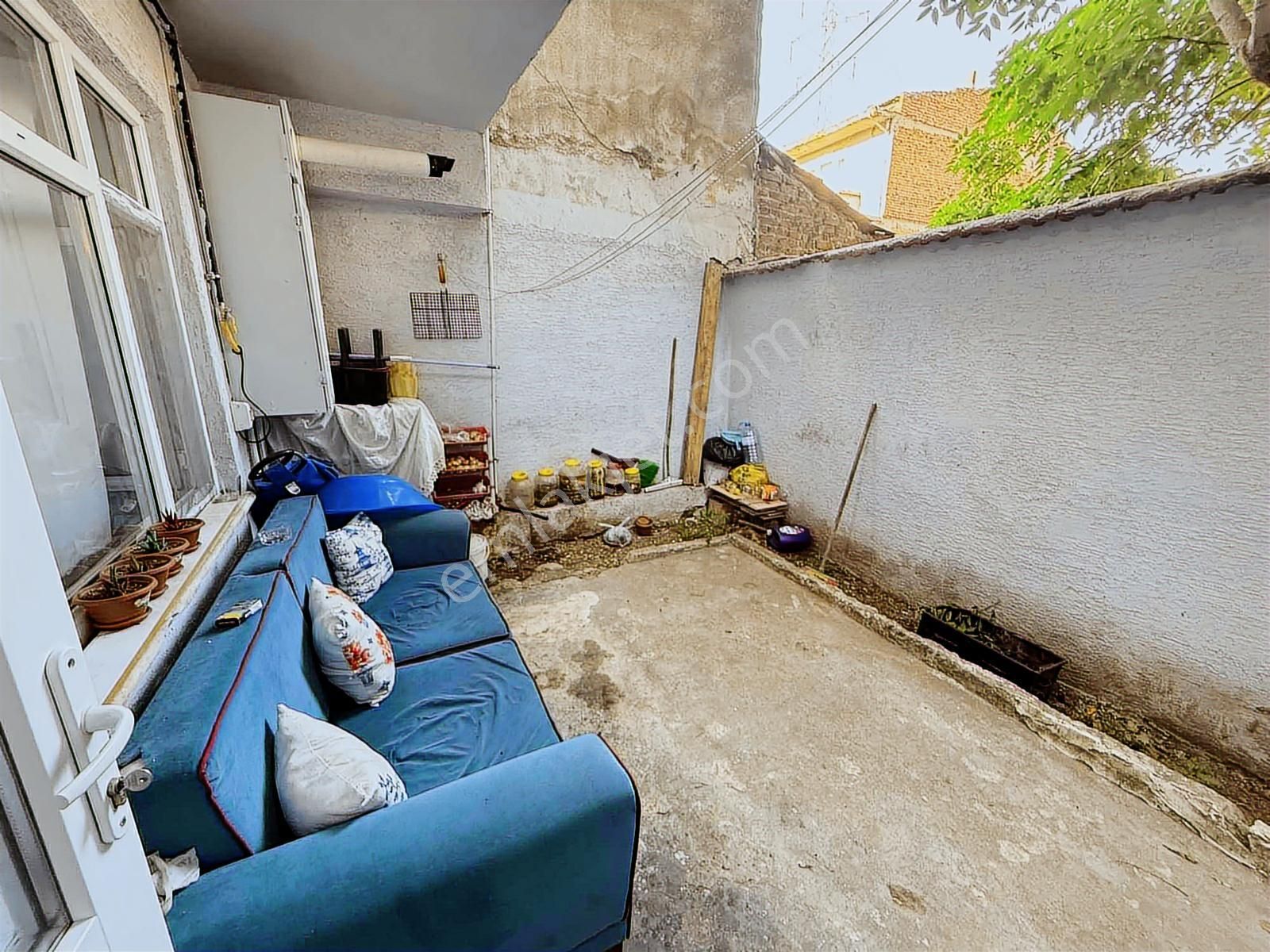 Bm Real Estate Kemerçeşme'de Satılık 2+1 Bahçeli Fırsat Daire - Görsel 3
