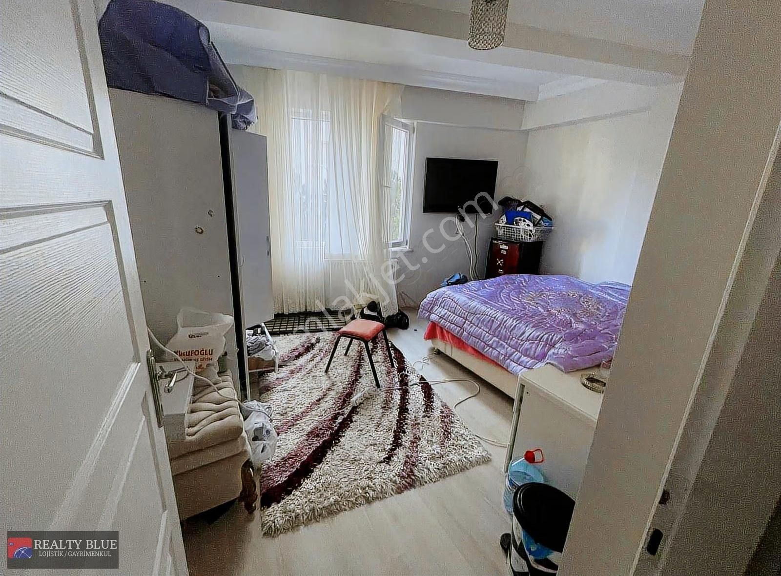 Çekmeköy Hamidiye'de Cadde Üzeri Arakat Balkonlu 2+1 Geniş Daire - Görsel 11