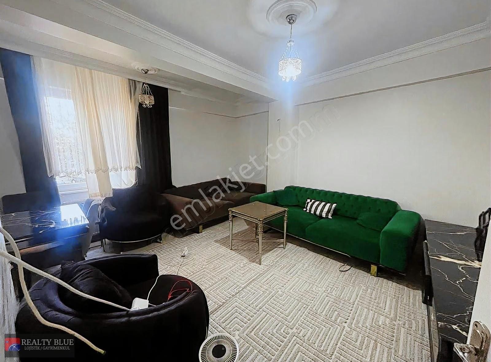 Çekmeköy Hamidiye'de Cadde Üzeri Arakat Balkonlu 2+1 Geniş Daire - Görsel 12