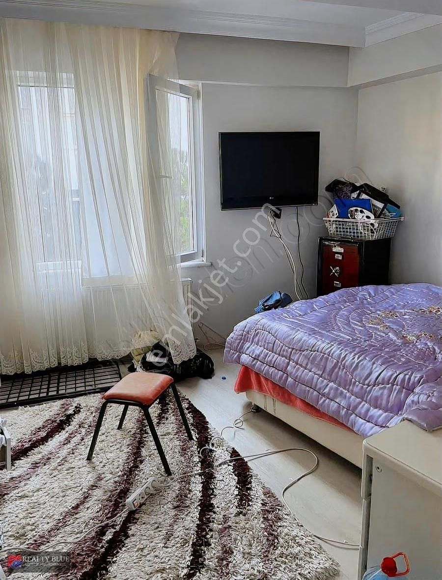 Çekmeköy Hamidiye'de Cadde Üzeri Arakat Balkonlu 2+1 Geniş Daire - Görsel 8