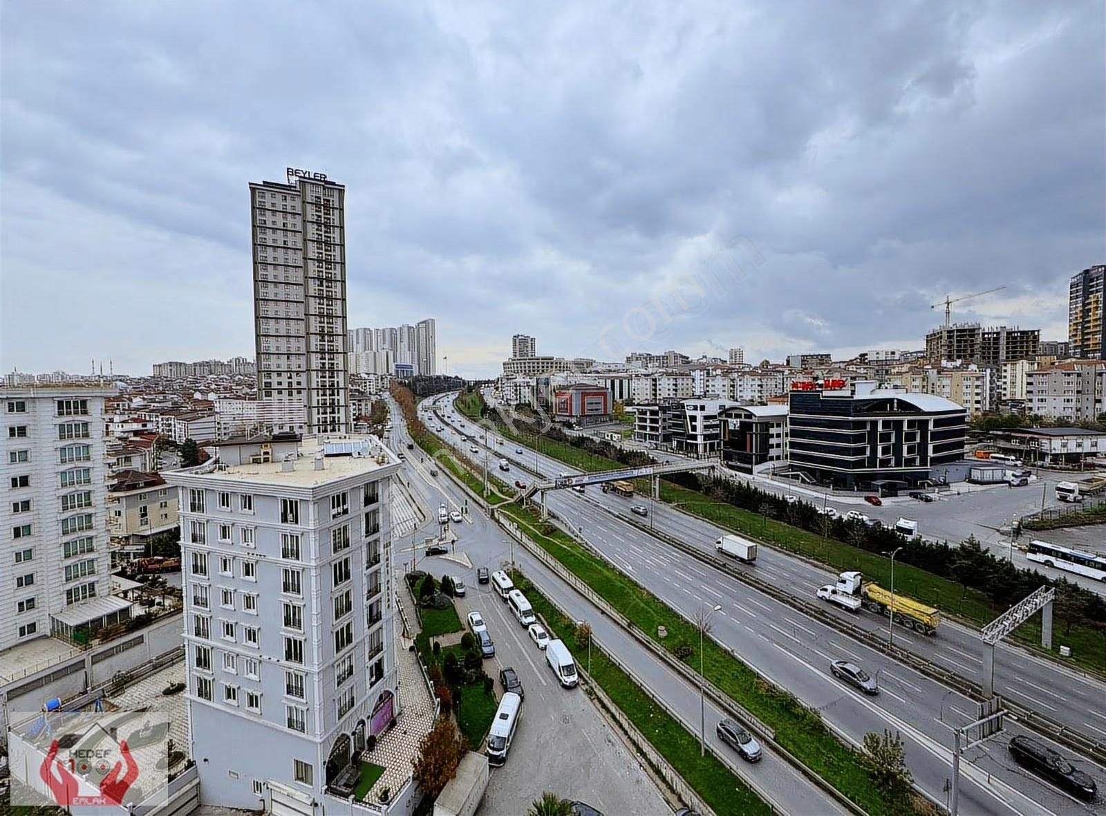 First Class Sitesi Ebeveyn Banyolu Lüks Eşyalı 2+1 Satılık Daire - Görsel 11