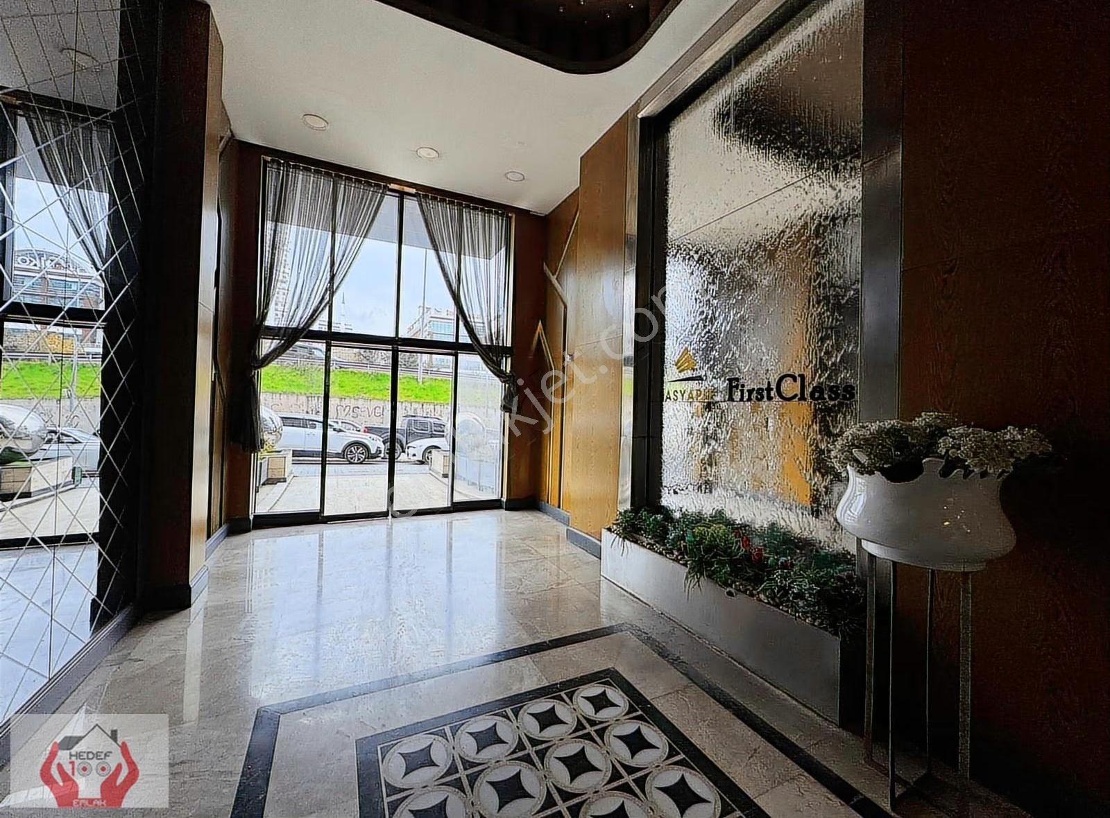 First Class Sitesi Ebeveyn Banyolu Lüks Eşyalı 2+1 Satılık Daire - Görsel 3