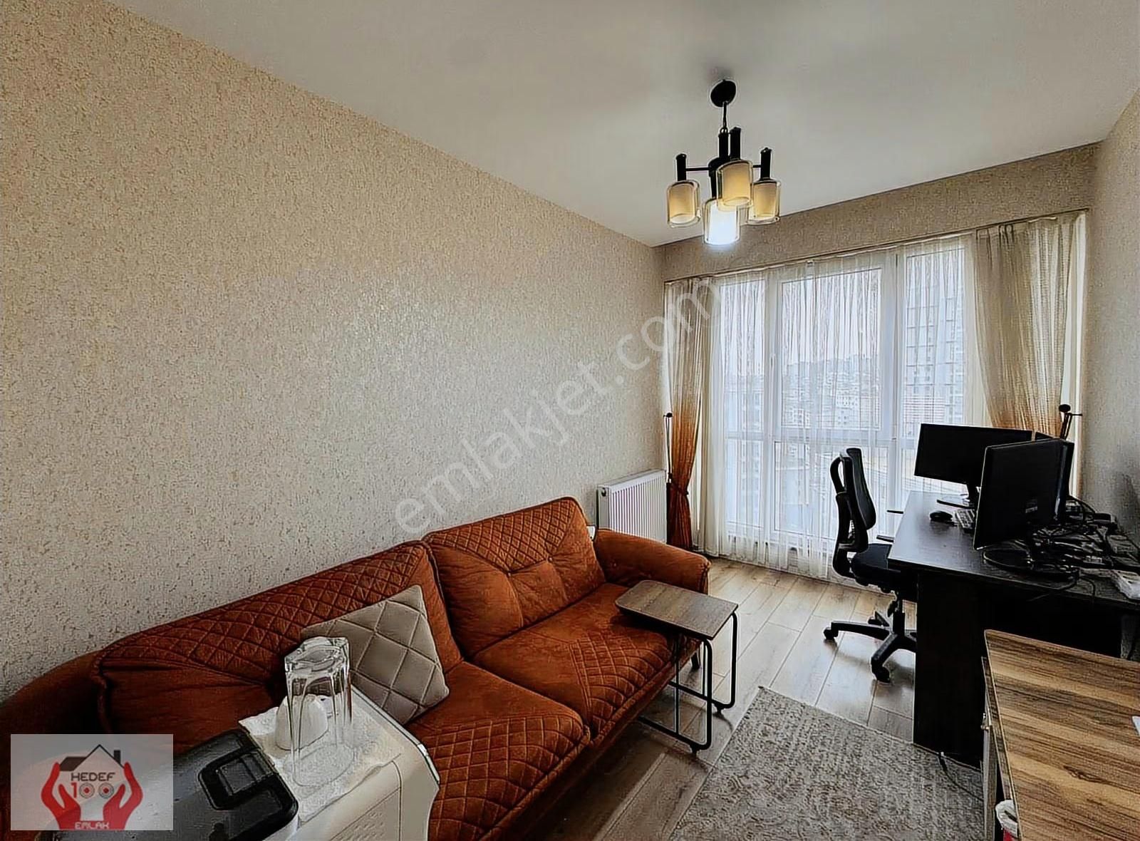 First Class Sitesi Ebeveyn Banyolu Lüks Eşyalı 2+1 Satılık Daire - Görsel 4