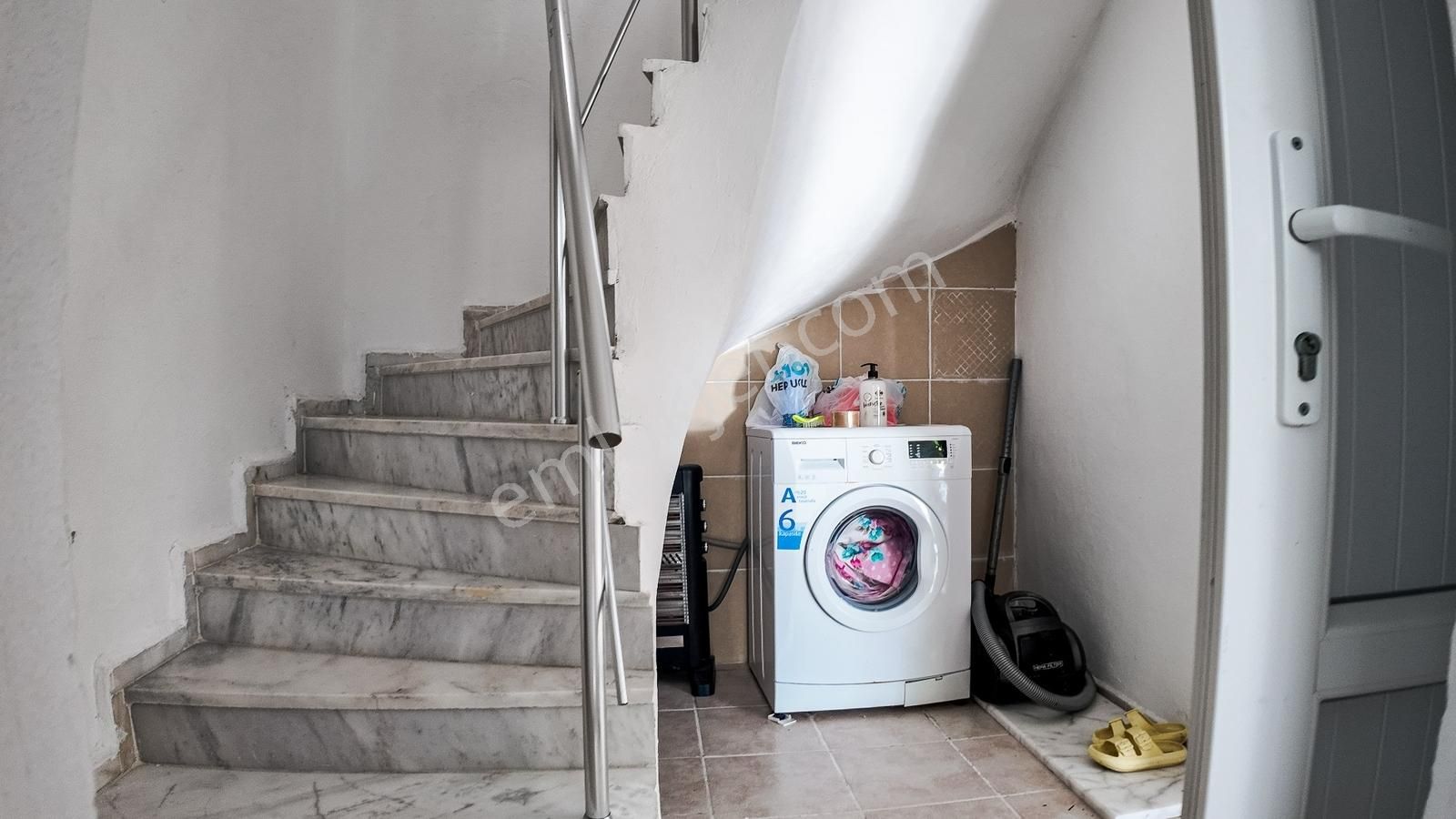 Boğaziçi Gümüşkum Sitesinde Kiralık Müstakil Tripleks Villa - Görsel 27