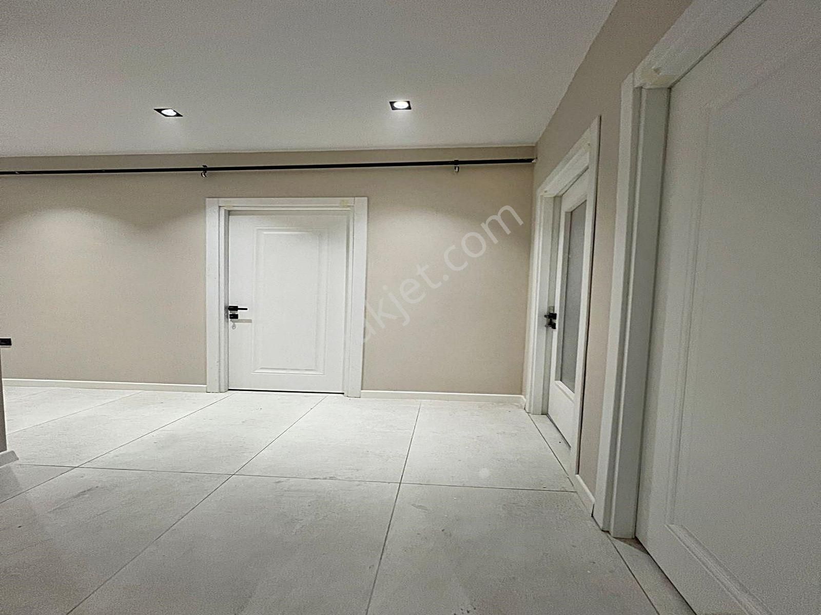 Cadd34 Yapı'dan Avcılar Metrobüsün Dibinde Sıfır Kapalı Otoparklı 2+1 Satılık Arakat Daire - Görsel 12