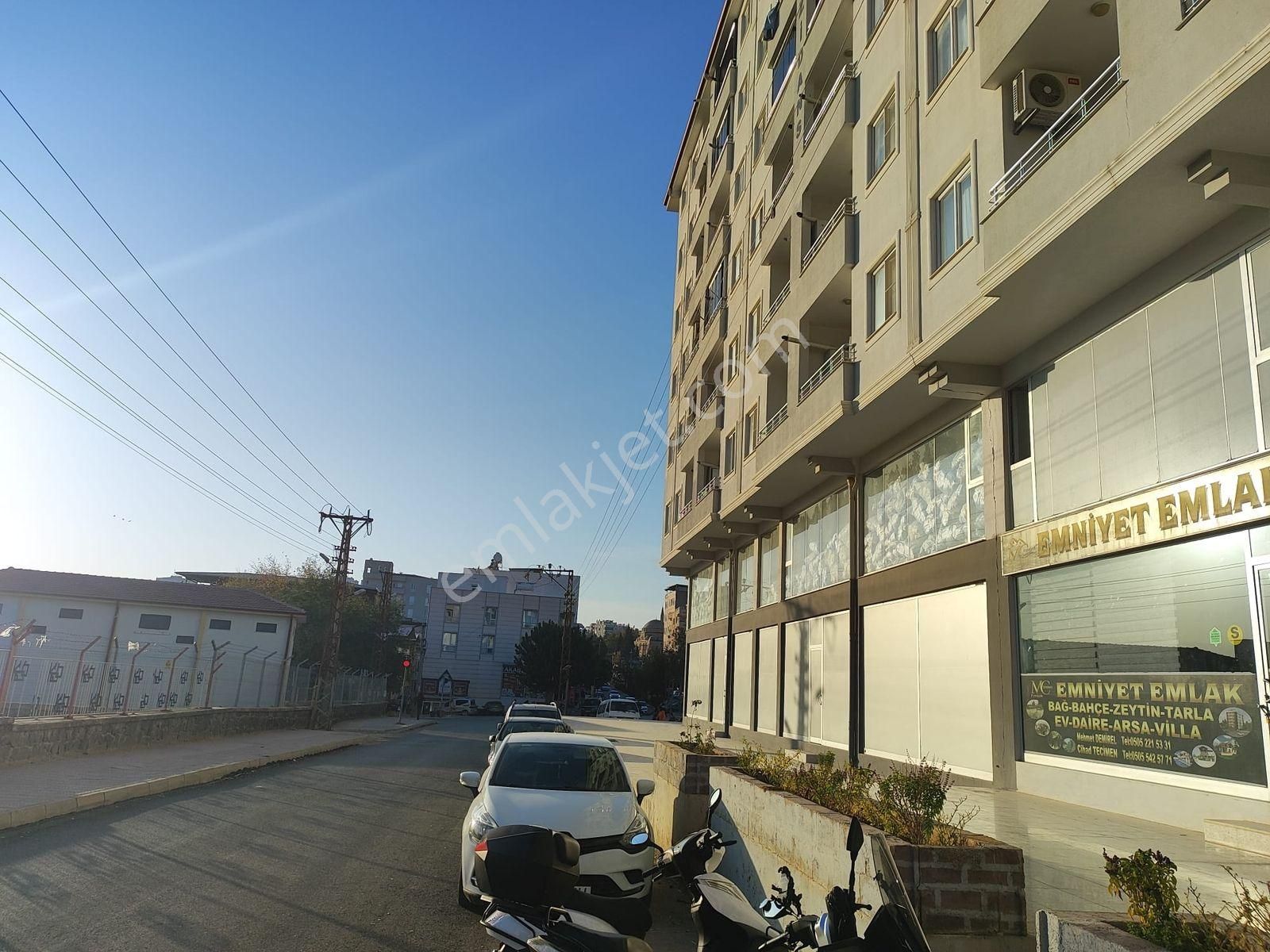 Uyaran 79'dan Anka Rezidans'ta Satılık 2+1 Lüx Eşyalı Daire