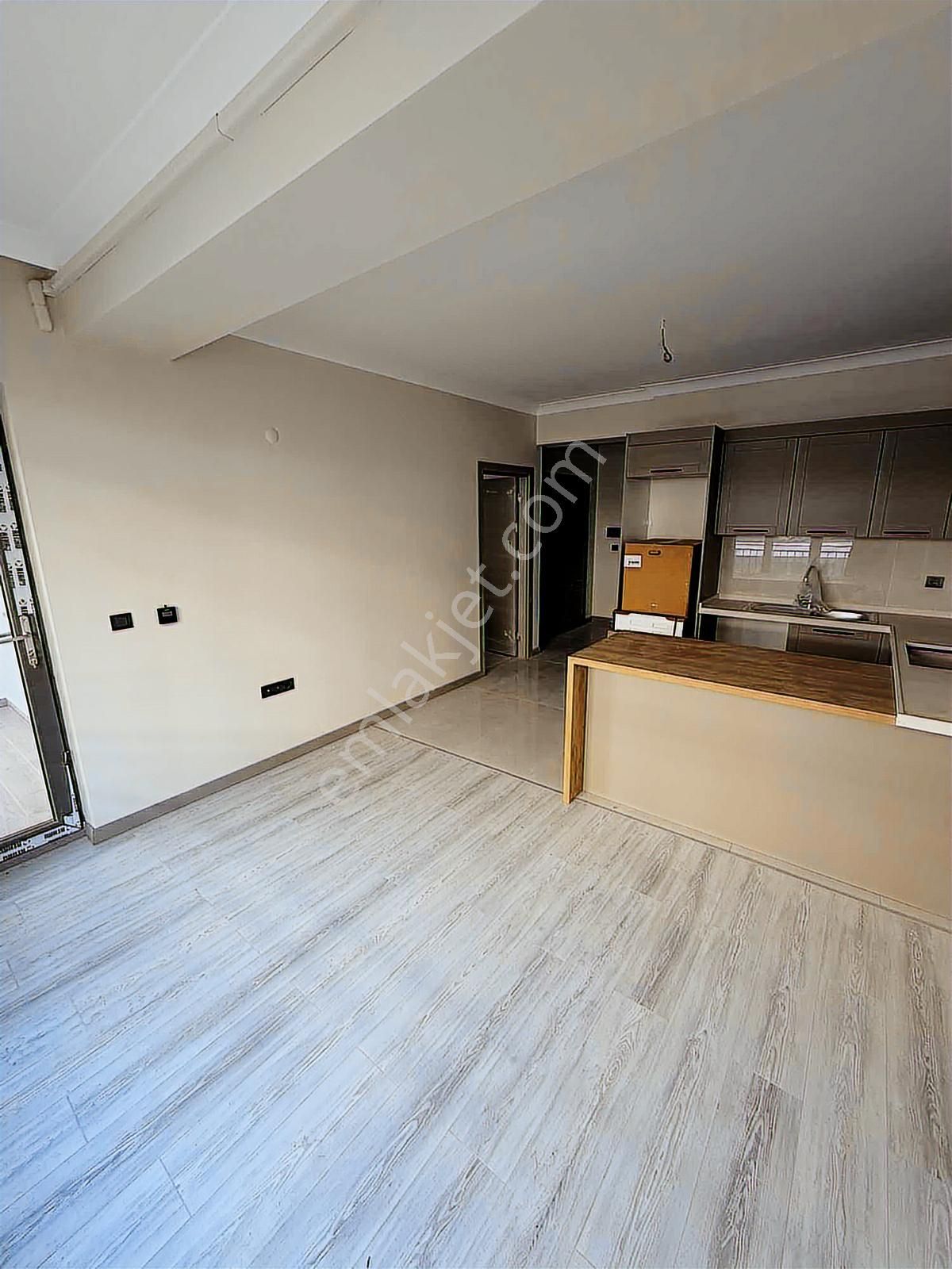 Burcu'dan Caddeport'ta Ultra Lüks Dizayn Kiralık Daire 1+1 - Görsel 11