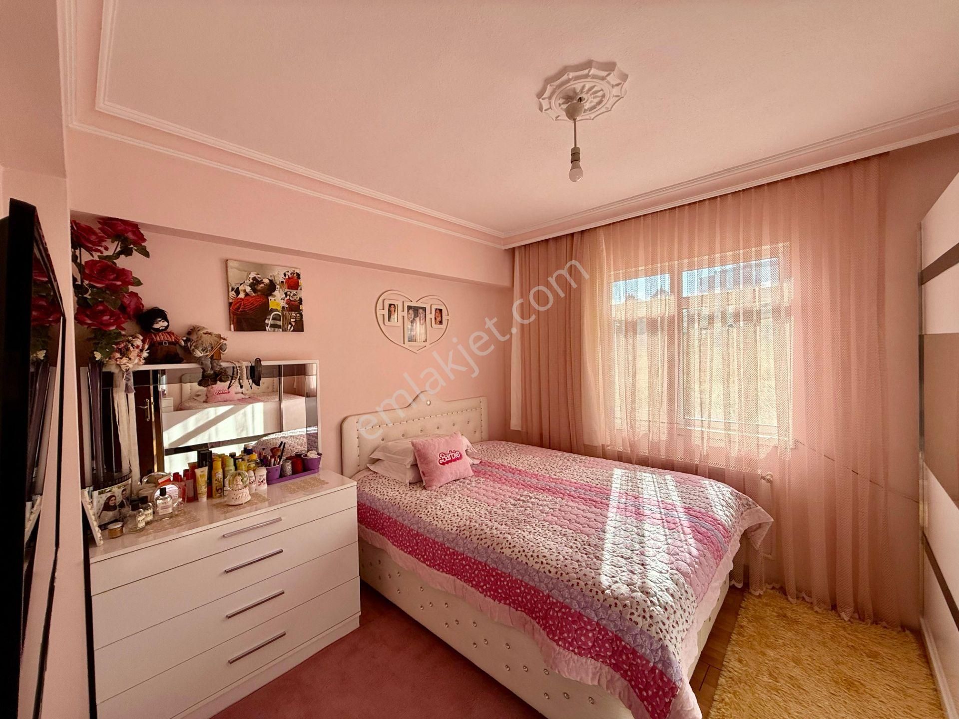 Kalecik Emlak'tan Güney Cephe 3+1 Çift Banyolu Masrafsız Daire - Görsel 13