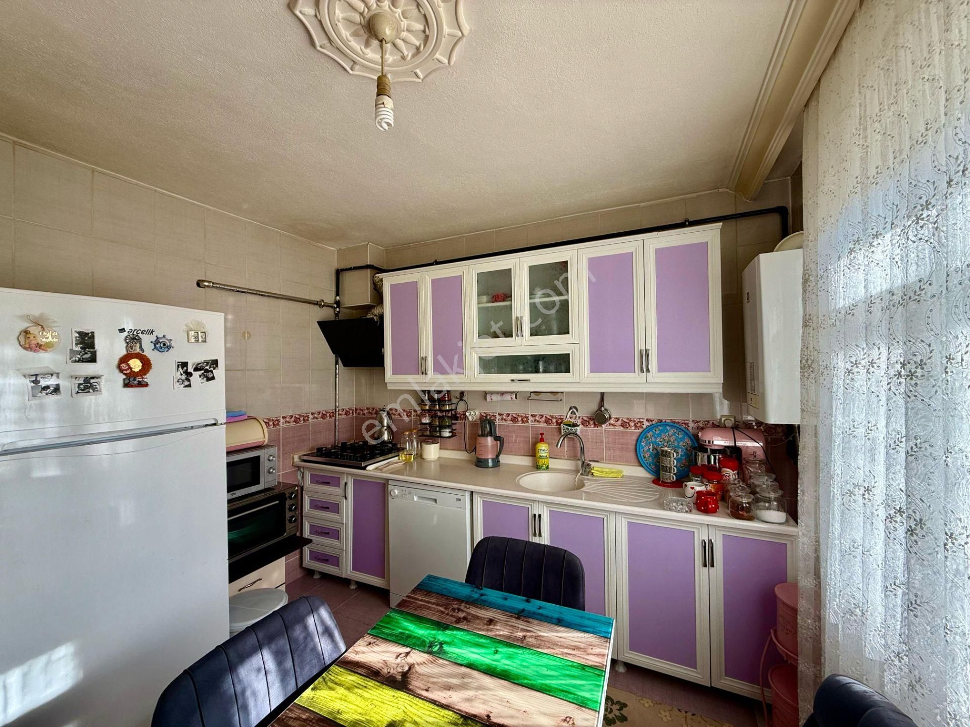 Kalecik Emlak'tan Güney Cephe 3+1 Çift Banyolu Masrafsız Daire - Görsel 4
