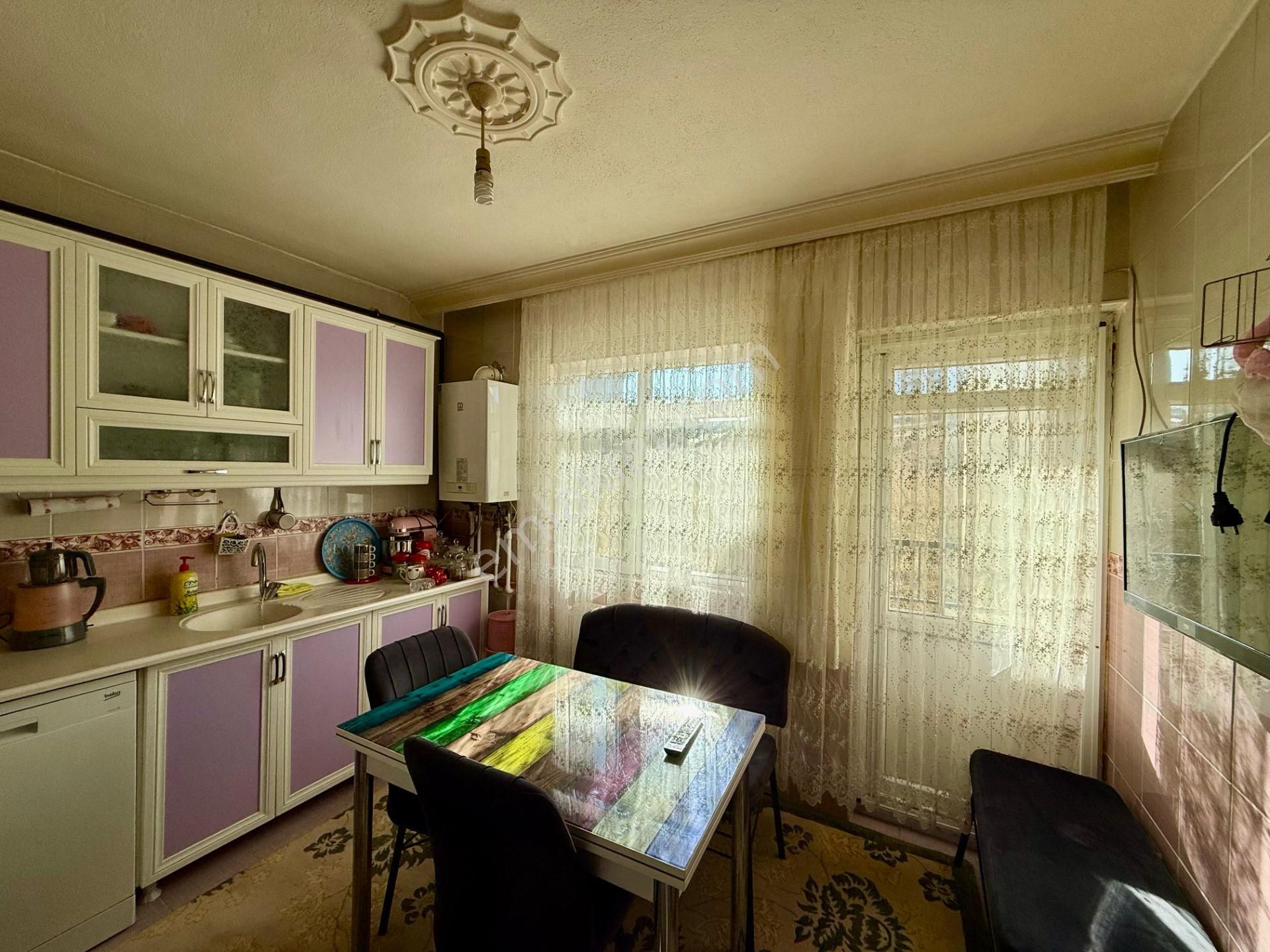 Kalecik Emlak'tan Güney Cephe 3+1 Çift Banyolu Masrafsız Daire - Görsel 3