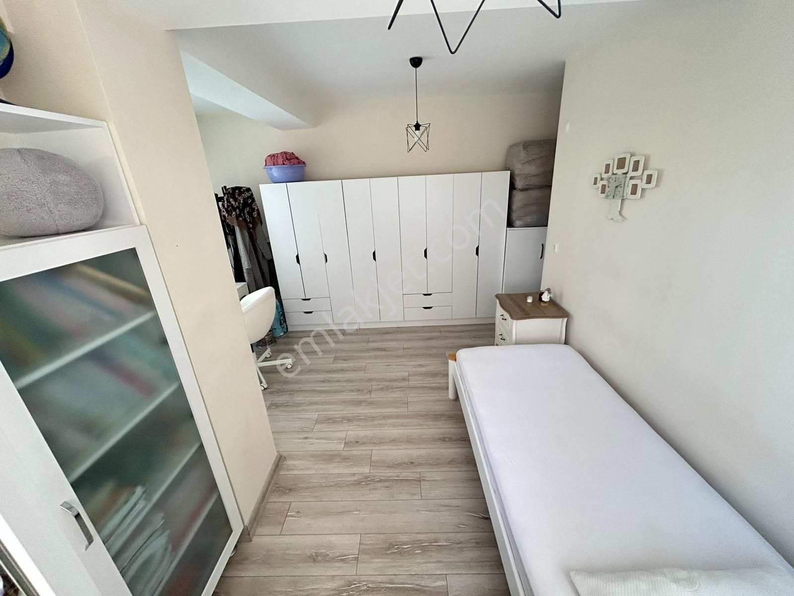 Çorlu Şeyhsinan Mahalesi Acil Satılık 3+1 Ara Kat Lüx Daire 5 Yılık Site İçinde - Görsel 16