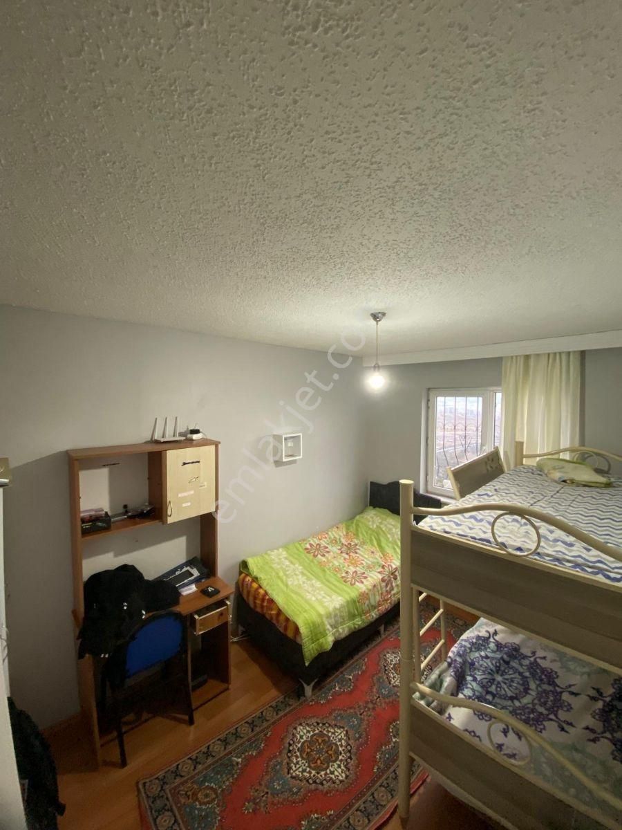 Yaşar Kemal Mh Tokide Doğal Gazlı 2+1 100 M2 Temiz Arakat Daire - Görsel 13