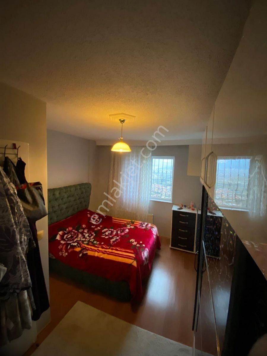 Yaşar Kemal Mh Tokide Doğal Gazlı 2+1 100 M2 Temiz Arakat Daire - Görsel 28