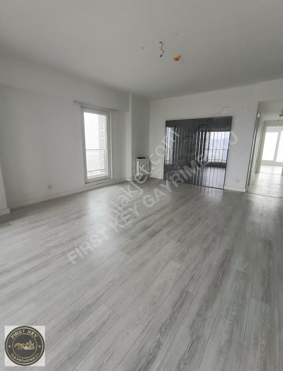 Dap Kule Bornova'da Deniz Manzaralı Köşe Konumlu Kiralık 4+1 - Görsel 28