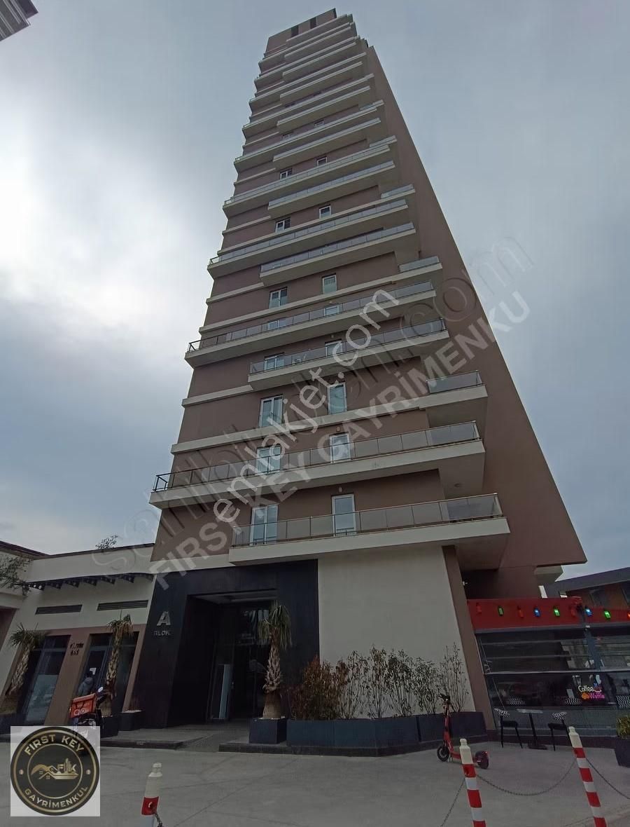 Dap Kule Bornova'da Deniz Manzaralı Köşe Konumlu Kiralık 4+1 - Görsel 24