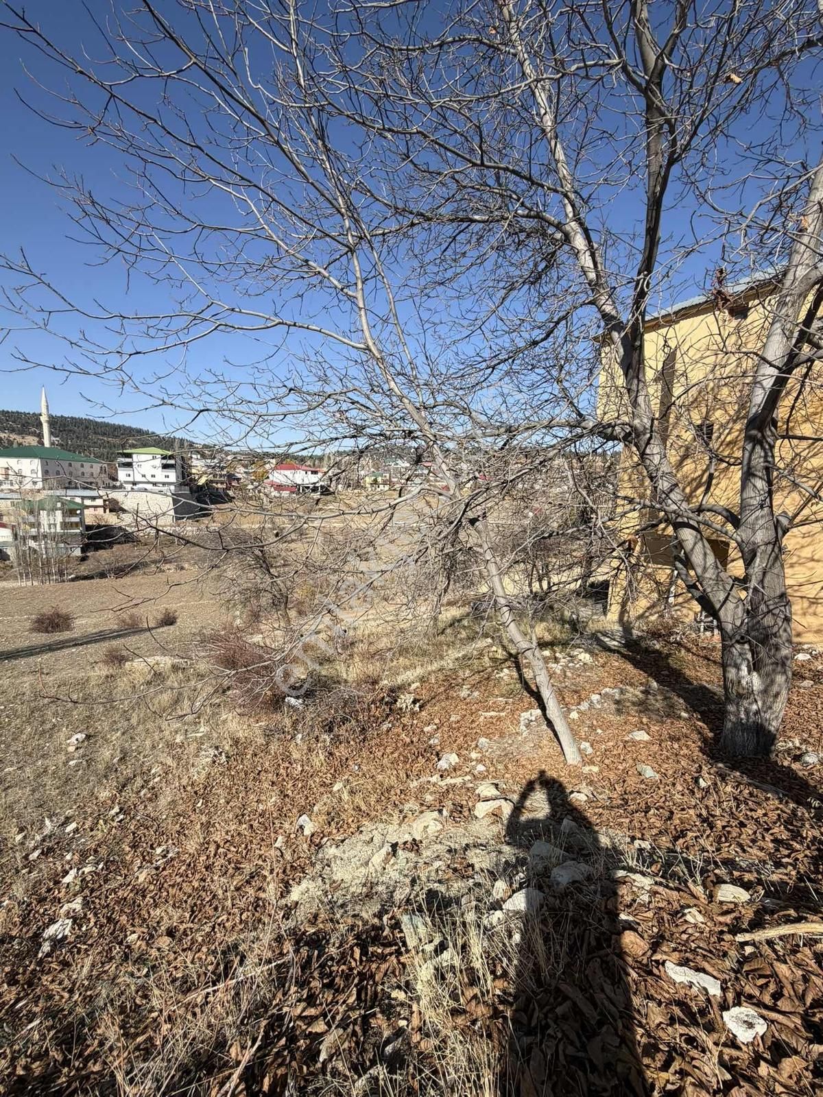 Mersin Erdemli Torosta Satılık 2600 M2 Arsa Ve 2 Katlı Ev - Görsel 2