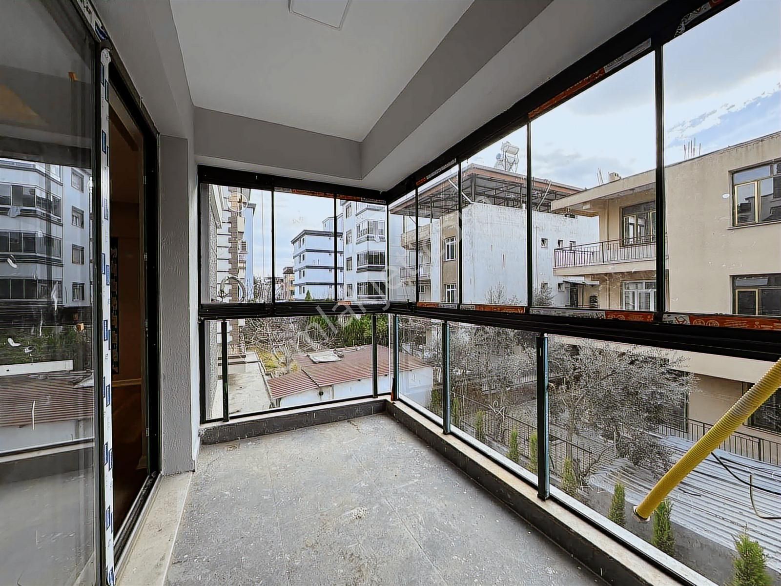 Uygan'dan Tepeköy Mah. 2+1 105m² Lüx Sıfır Arakat İzban Dibii - Görsel 2