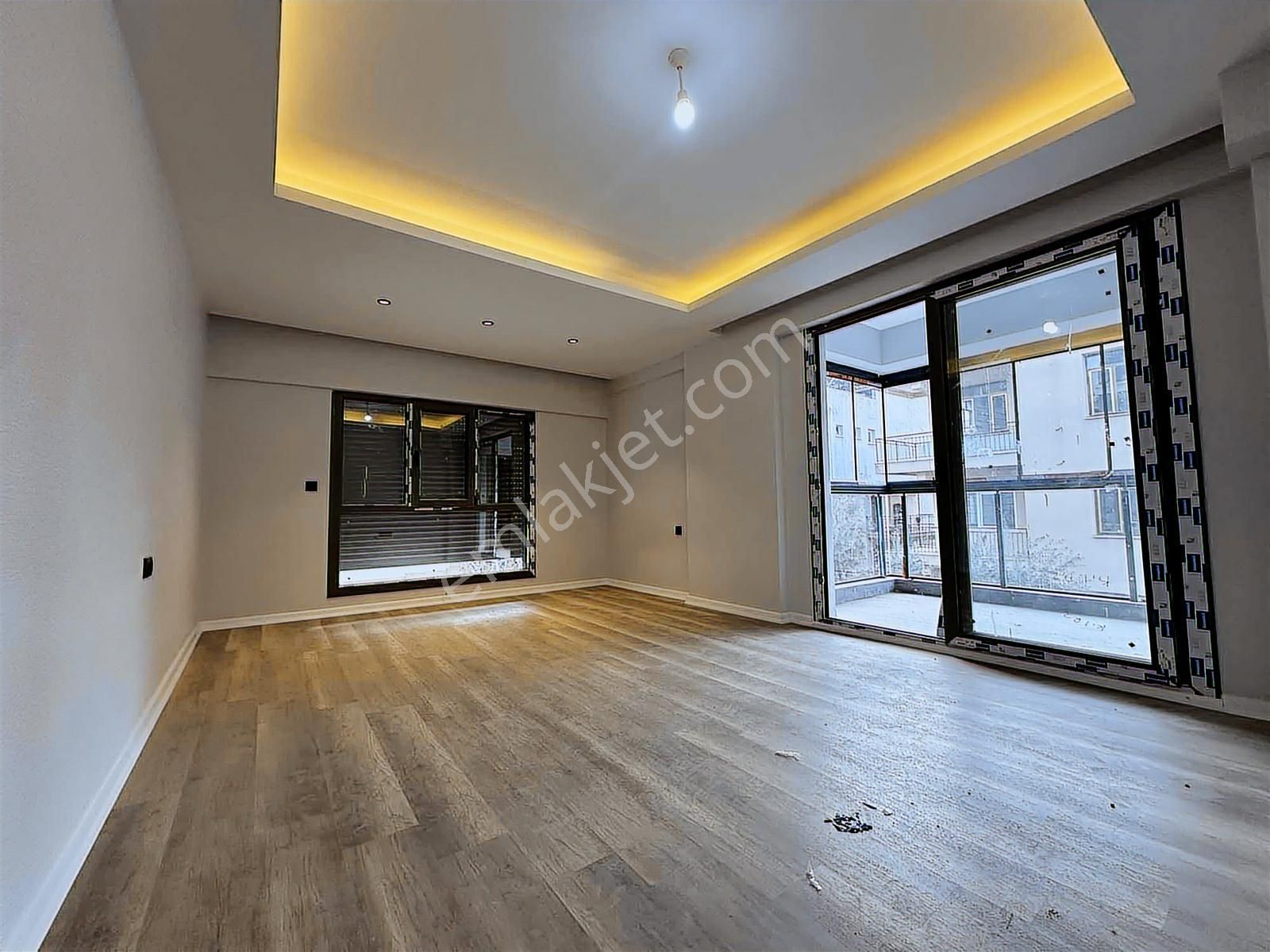 Uygan'dan Tepeköy Mah. 2+1 105m² Lüx Sıfır Arakat İzban Dibii