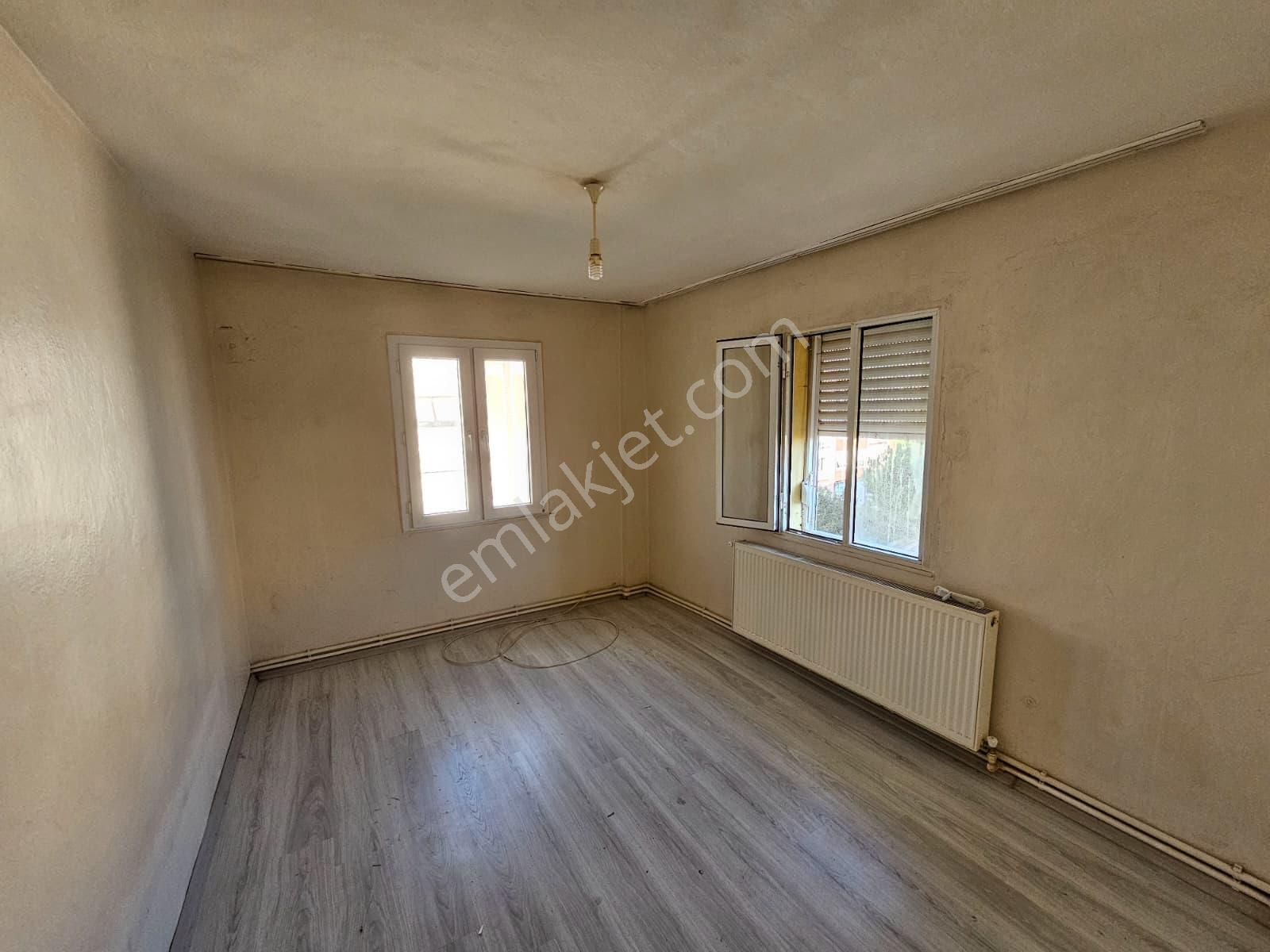 Evka-1 Migros Karşısı 5.kat Doğalgaz'lı 3+1 Daire - Görsel 8