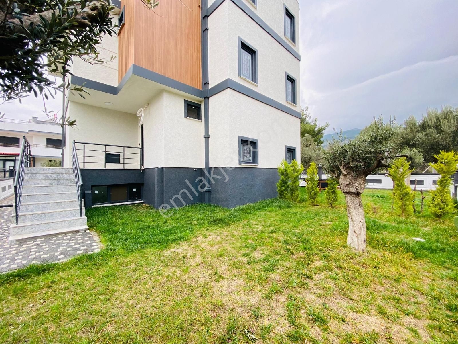 Kerim'den Güre Satılık Müstakil Bahçeli Sıfır 4+1 Otoprklı Villa - Görsel 30