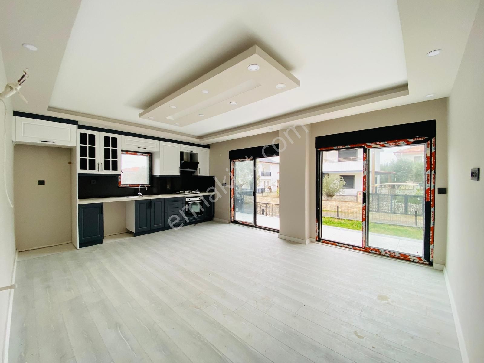 Kerim'den Güre Satılık Müstakil Bahçeli Sıfır 4+1 Otoprklı Villa - Görsel 25