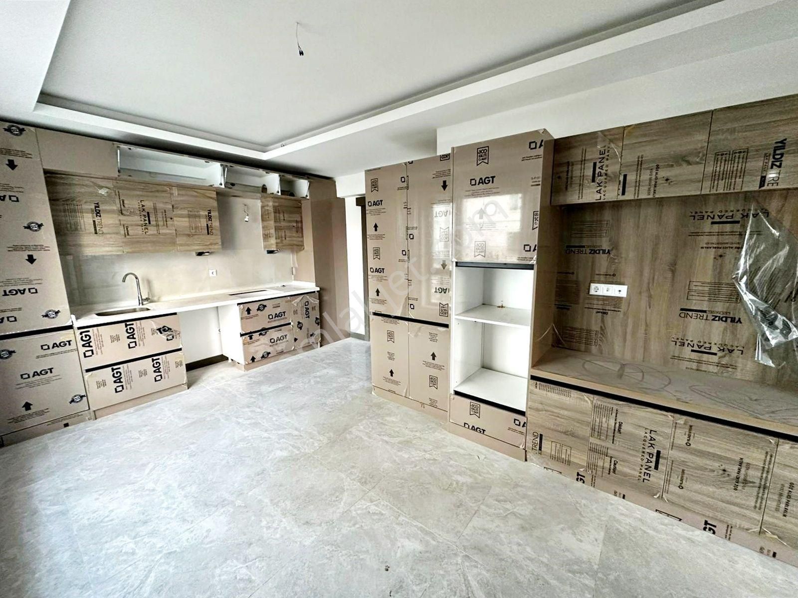 Karapürçek'te Ebeveyn Banyolu Full Yapılı 3+1 Satılık Sıfır Daire !! - Görsel 2