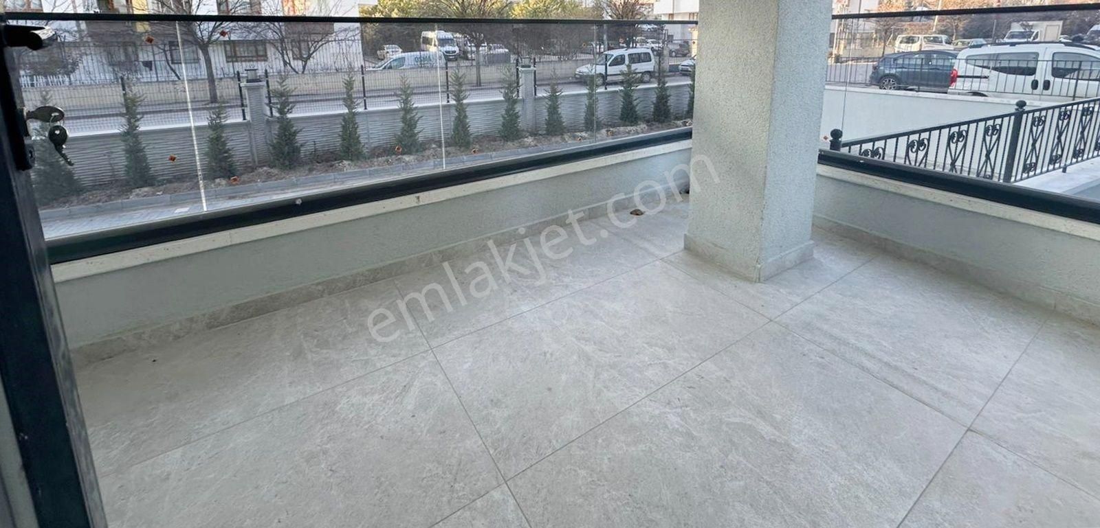 Karapürçek'te Ebeveyn Banyolu Full Yapılı 3+1 Satılık Sıfır Daire !! - Görsel 23