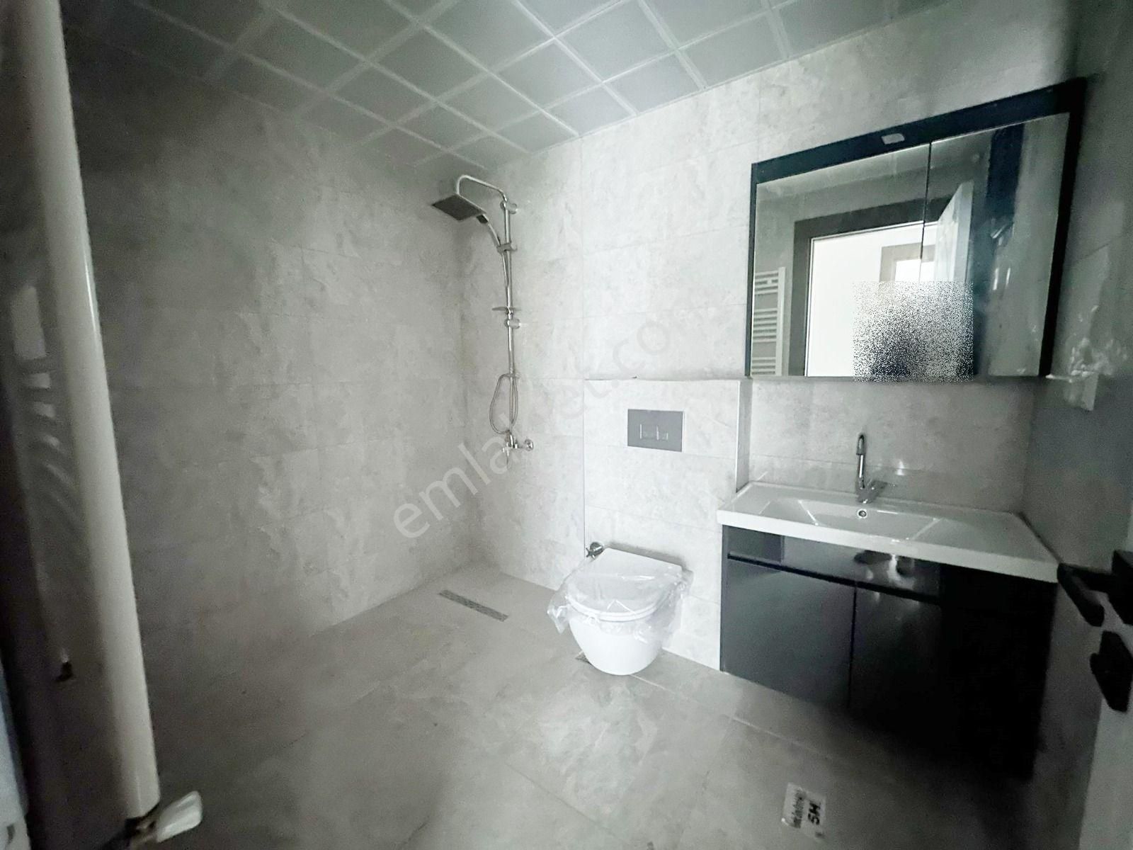 Karapürçek'te Ebeveyn Banyolu Full Yapılı 3+1 Satılık Sıfır Daire !! - Görsel 21