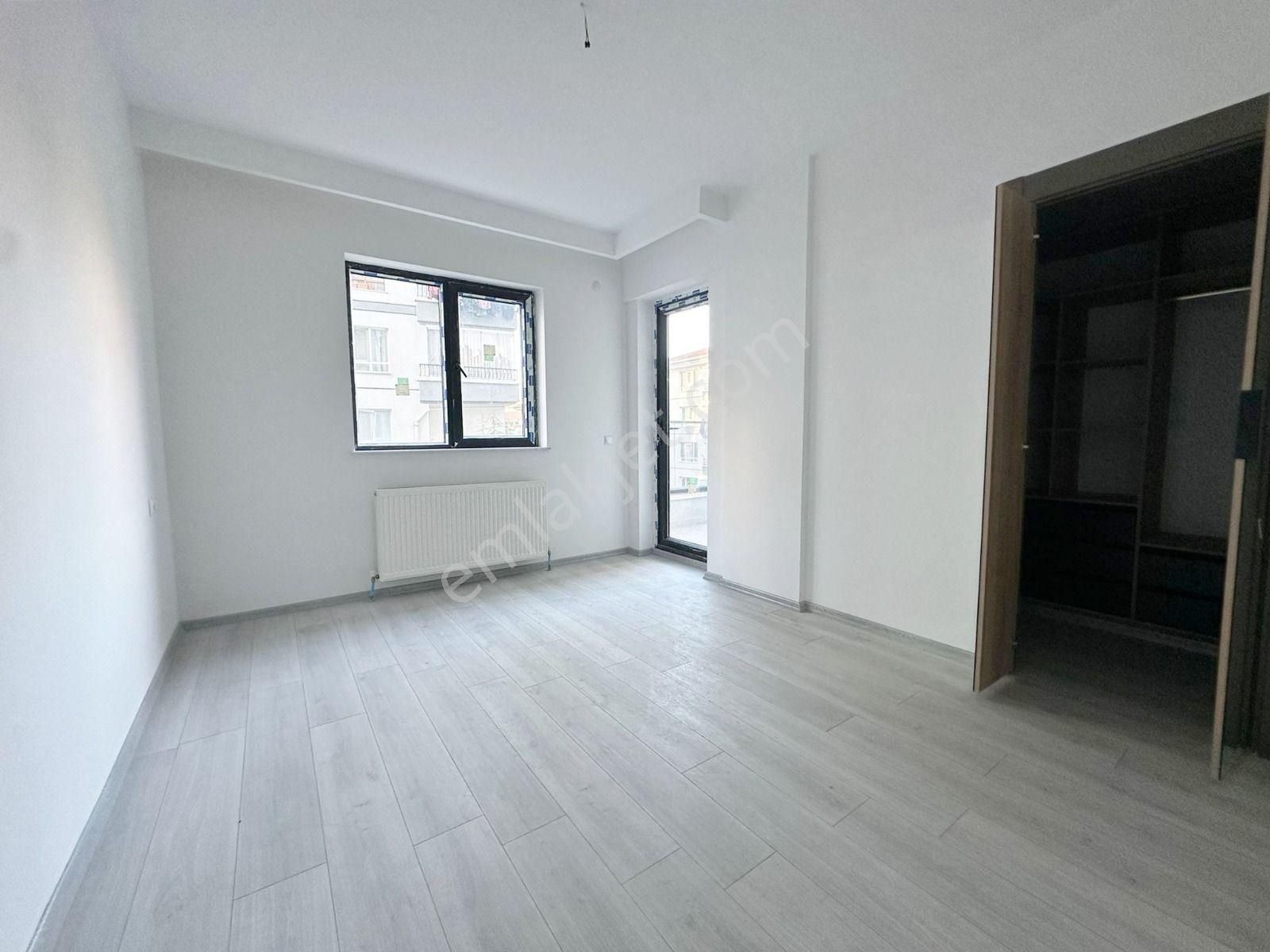 Karapürçek'te Ebeveyn Banyolu Full Yapılı 3+1 Satılık Sıfır Daire !! - Görsel 5