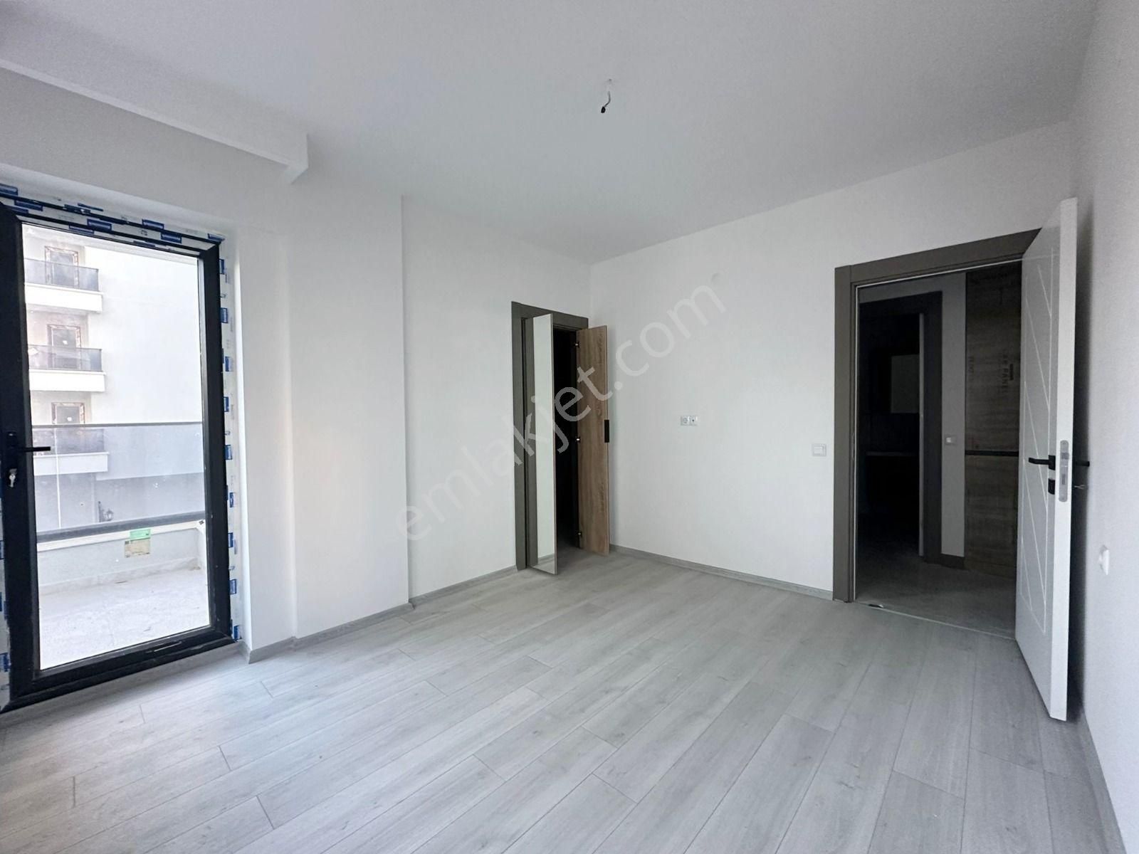 Karapürçek'te Ebeveyn Banyolu Full Yapılı 3+1 Satılık Sıfır Daire !! - Görsel 6