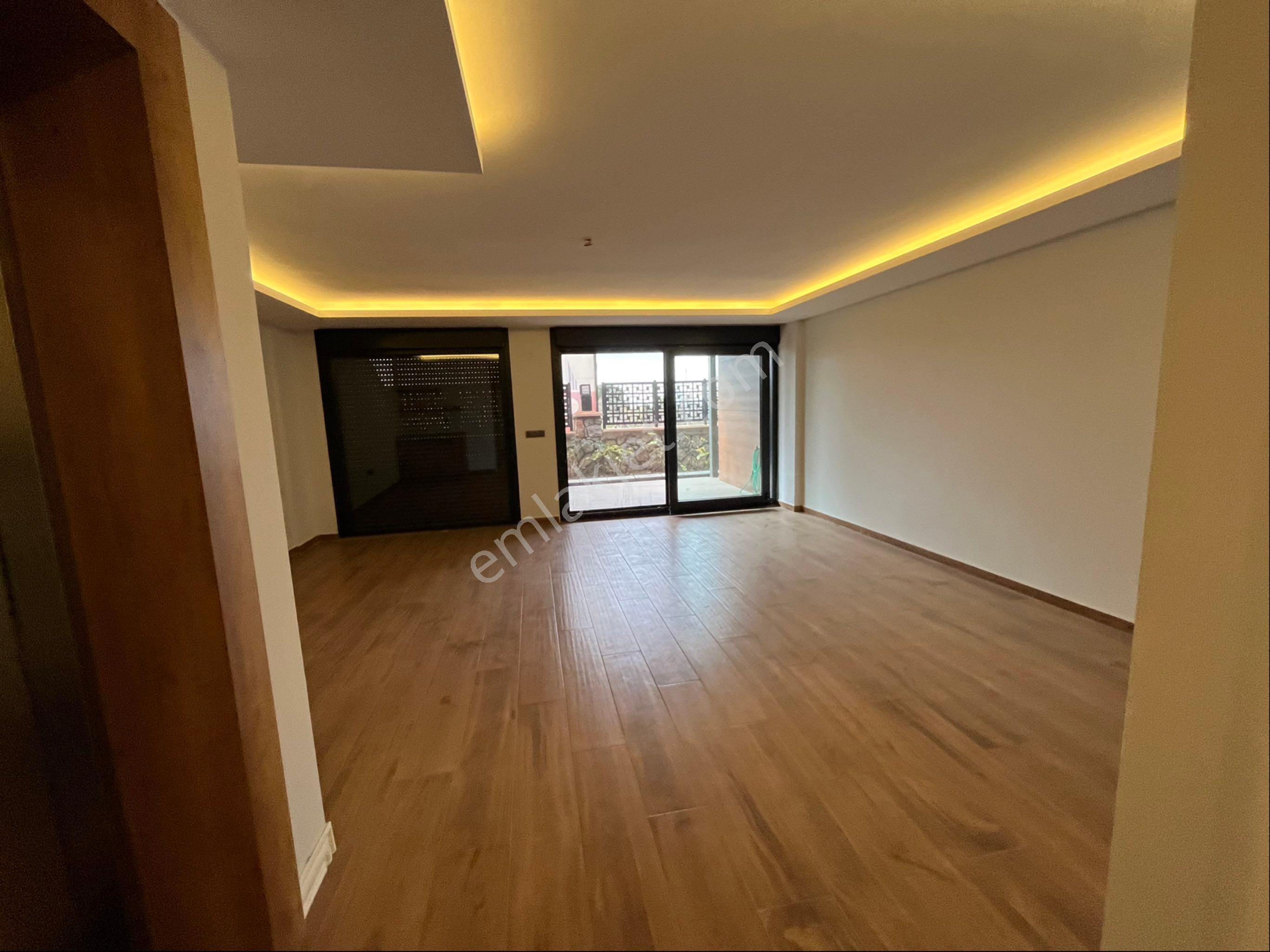 Satılık Villa 320m2 Dört Katlı Deniz Manzaralı - Görsel 26