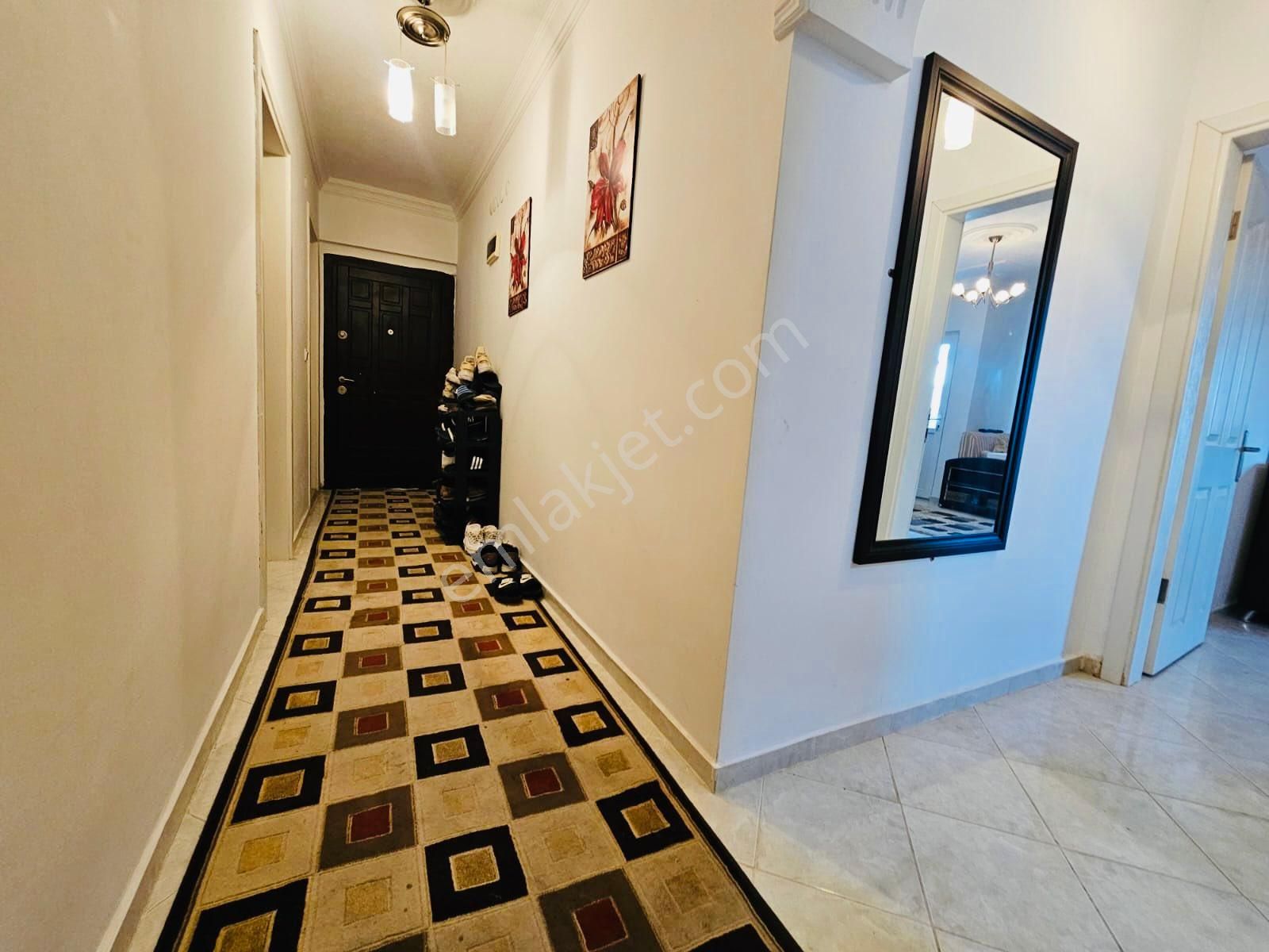 İngilizden Satılık 3+1 Ayrı Mutfak Dubleks - Görsel 8