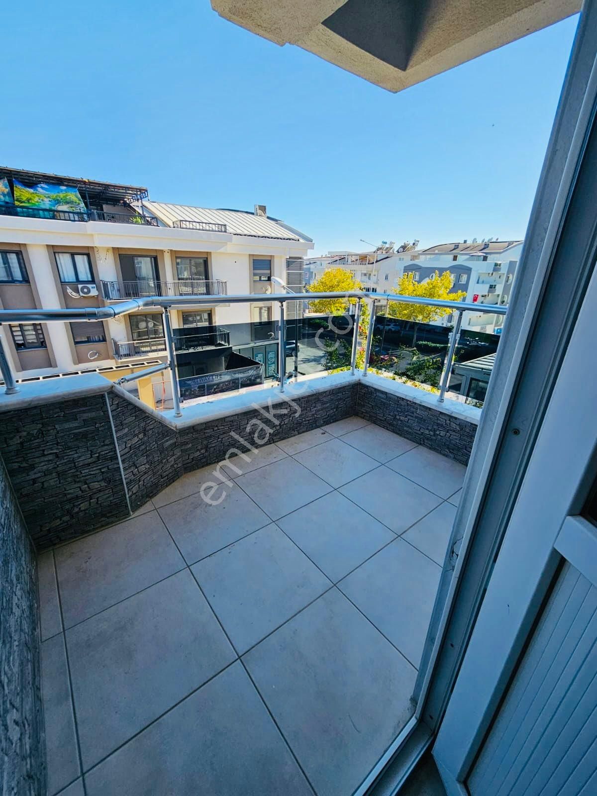 İngilizden Satılık 3+1 Ayrı Mutfak Dubleks - Görsel 26