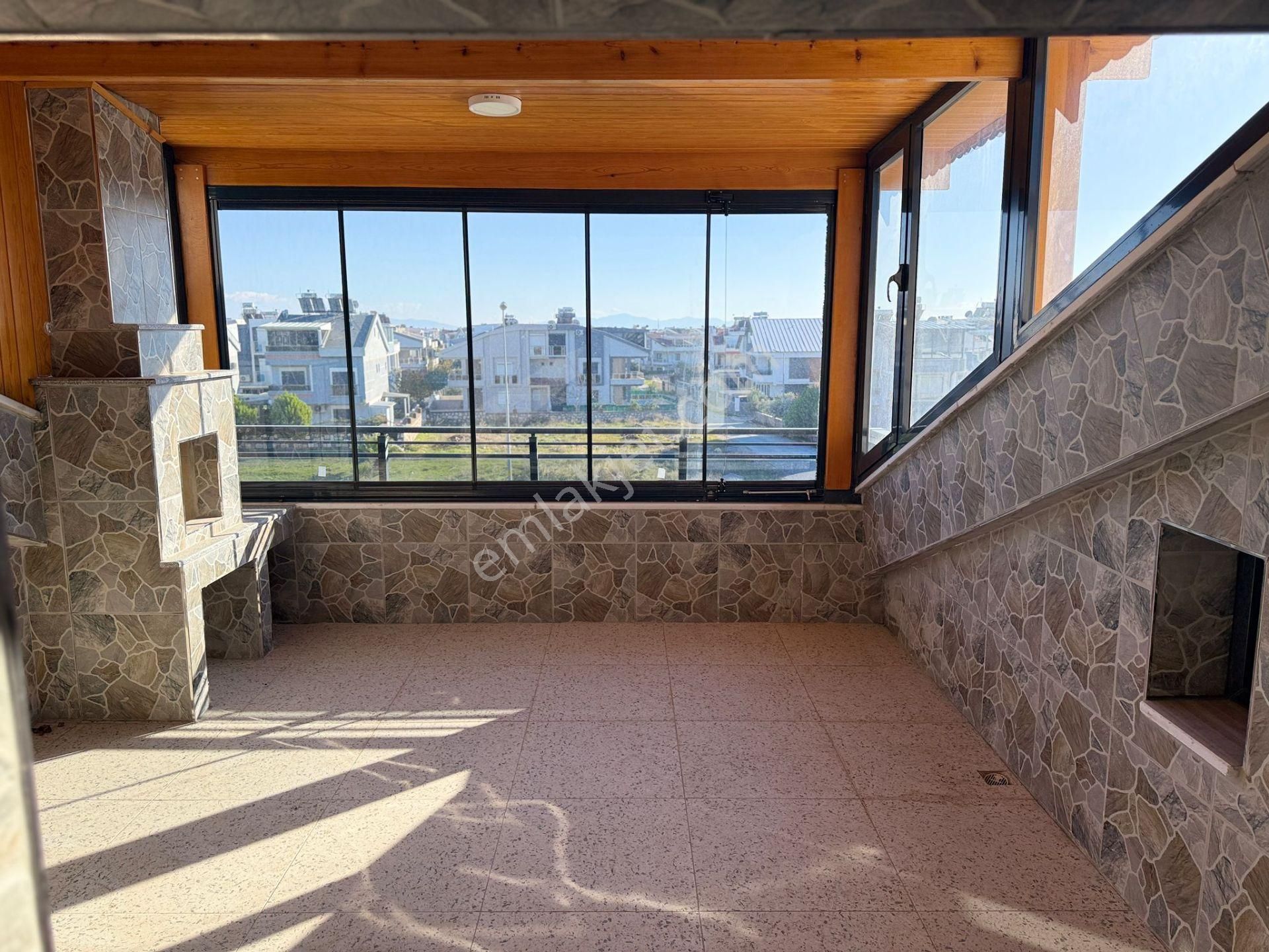 Didim Efelerde Merkezi Konumda Sıfır, Havuzlu Köşe Başı Villa - Görsel 17