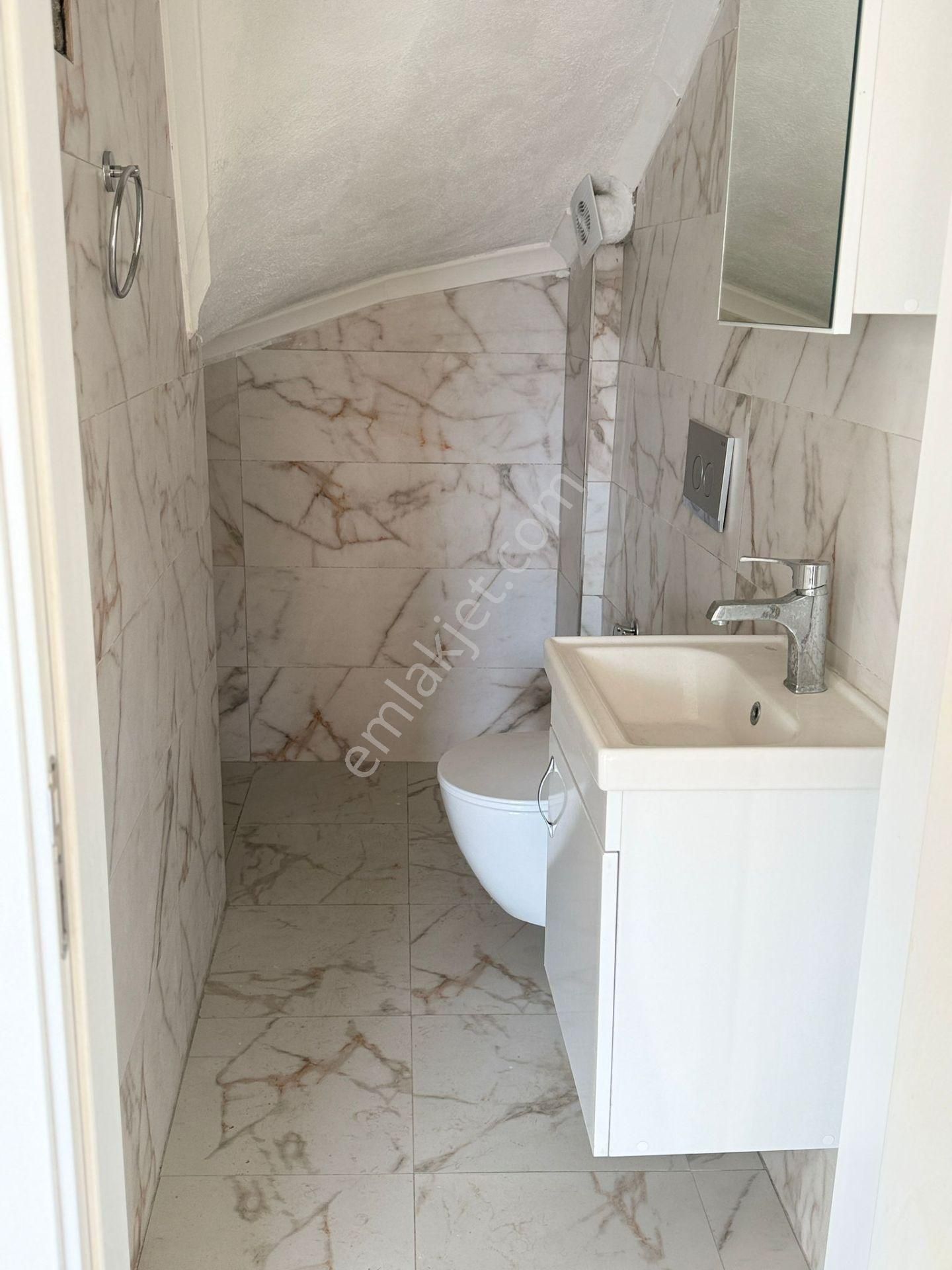 Didim Efelerde Merkezi Konumda Sıfır, Havuzlu Köşe Başı Villa - Görsel 6