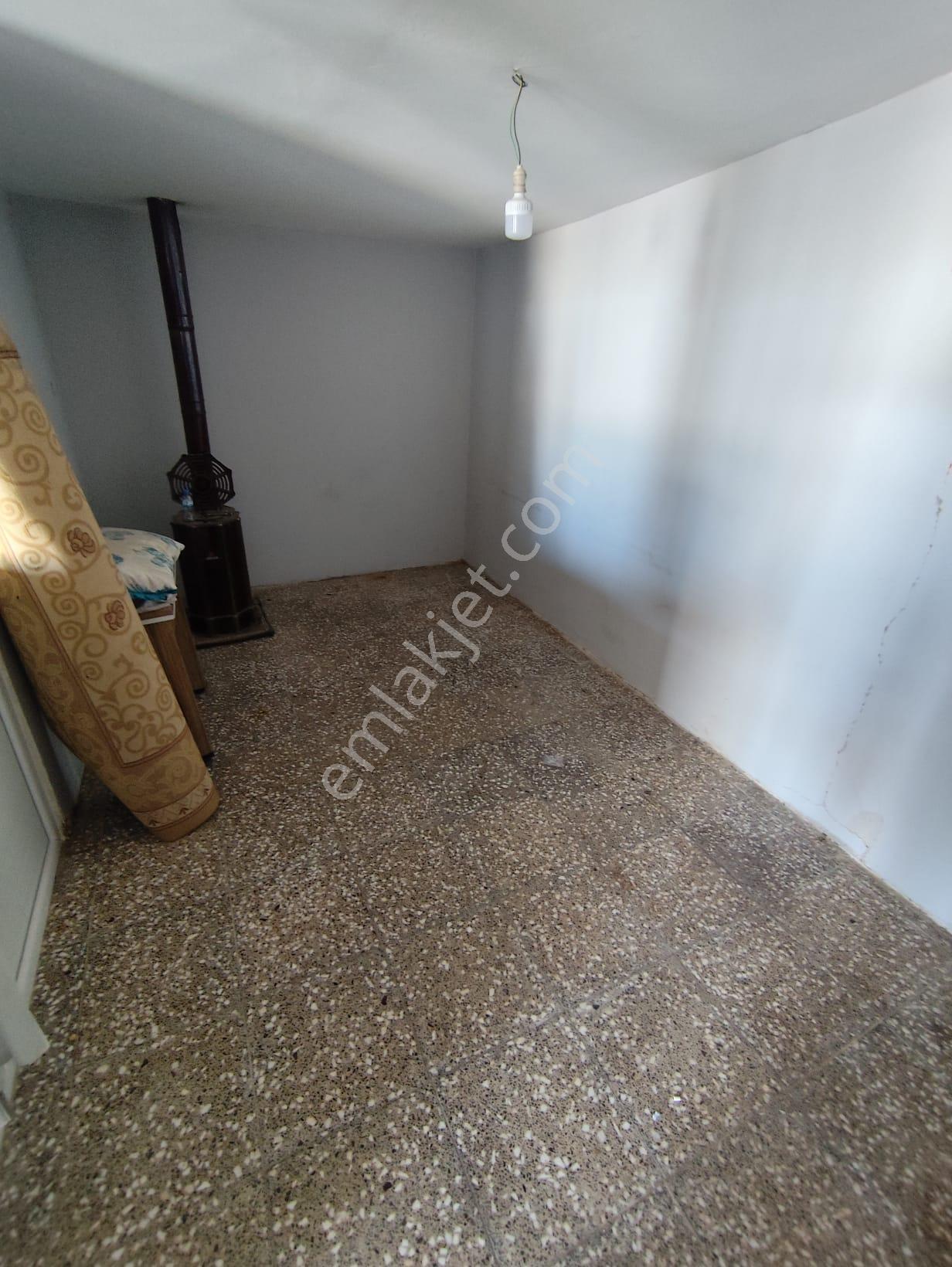 Kopmle Satılık 120 M2 Üç Katlı Cadde Üzeri - Görsel 6
