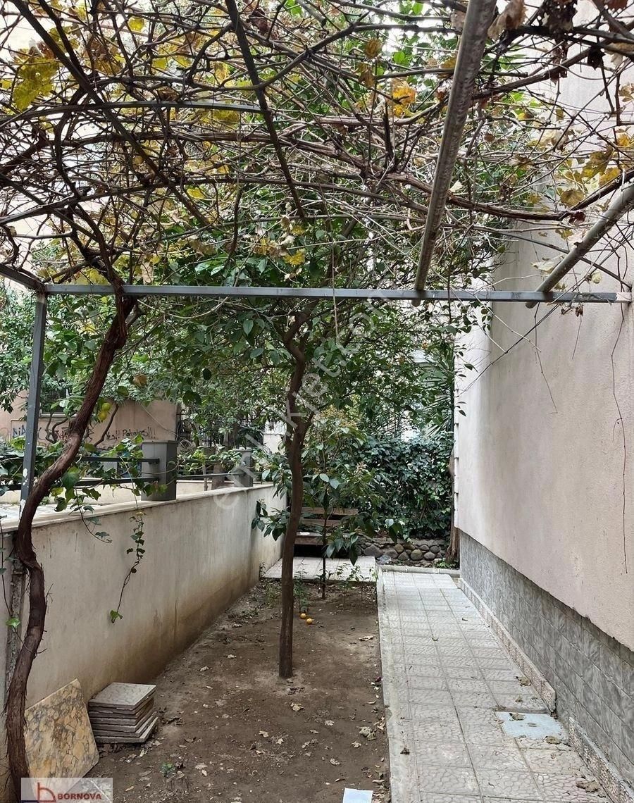 Bornova Büyük Park İle M.kemal Caddesi Aradında Bakımlı 3+1 - Görsel 10