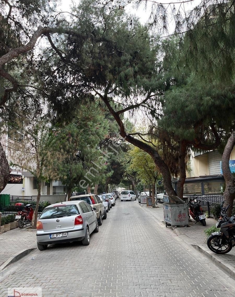 Bornova Büyük Park İle M.kemal Caddesi Aradında Bakımlı 3+1 - Görsel 11