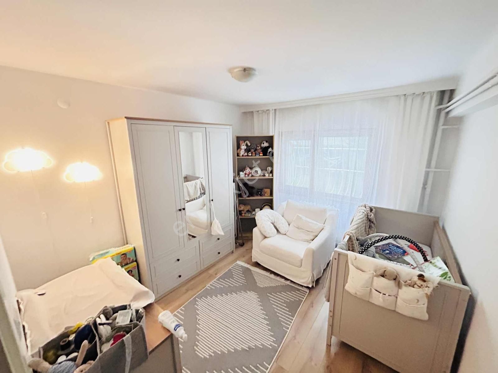 Gop Yeni Foça Sk. Full Yapılı Bahçe Kullanımlı 135 M2 2+1 - Görsel 17