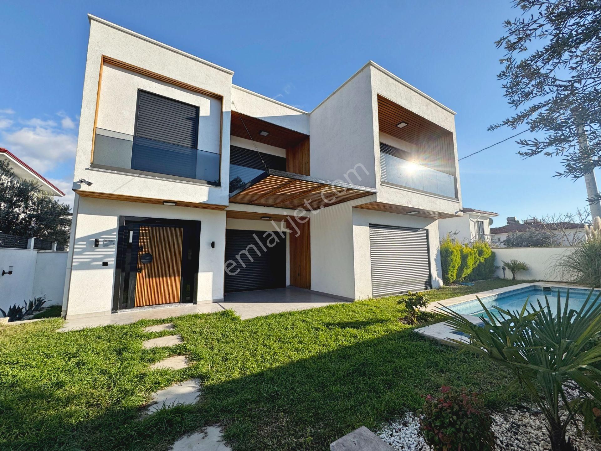 🔴 Güç Gayrimenkul'den Güre'de Yüzme Havuzlu Hayallerinizi Süsleyen Lüx Satılık 5+1villa - Görsel 33