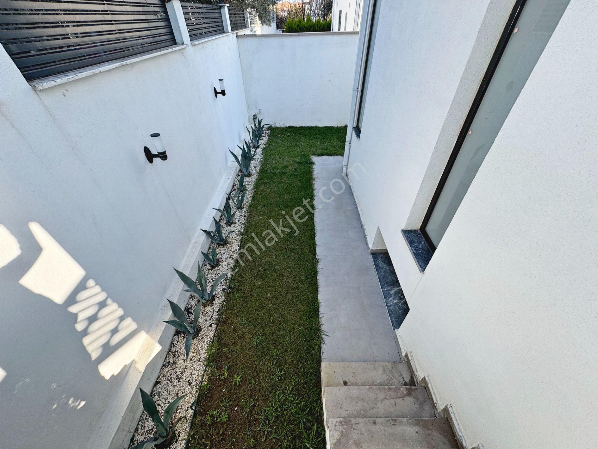 🔴 Güç Gayrimenkul'den Güre'de Yüzme Havuzlu Hayallerinizi Süsleyen Lüx Satılık 5+1villa - Görsel 15