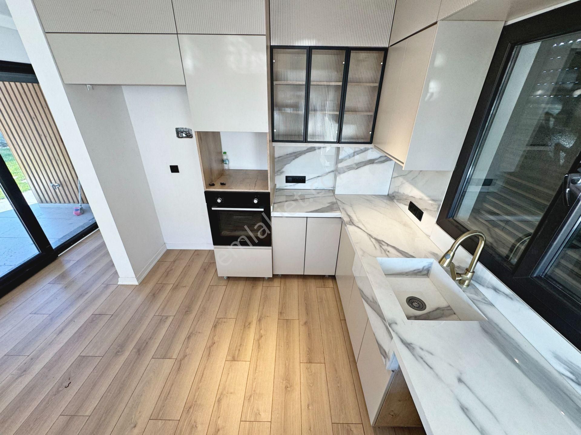 🔴 Güç Gayrimenkul'den Güre'de Yüzme Havuzlu Hayallerinizi Süsleyen Lüx Satılık 5+1villa - Görsel 22