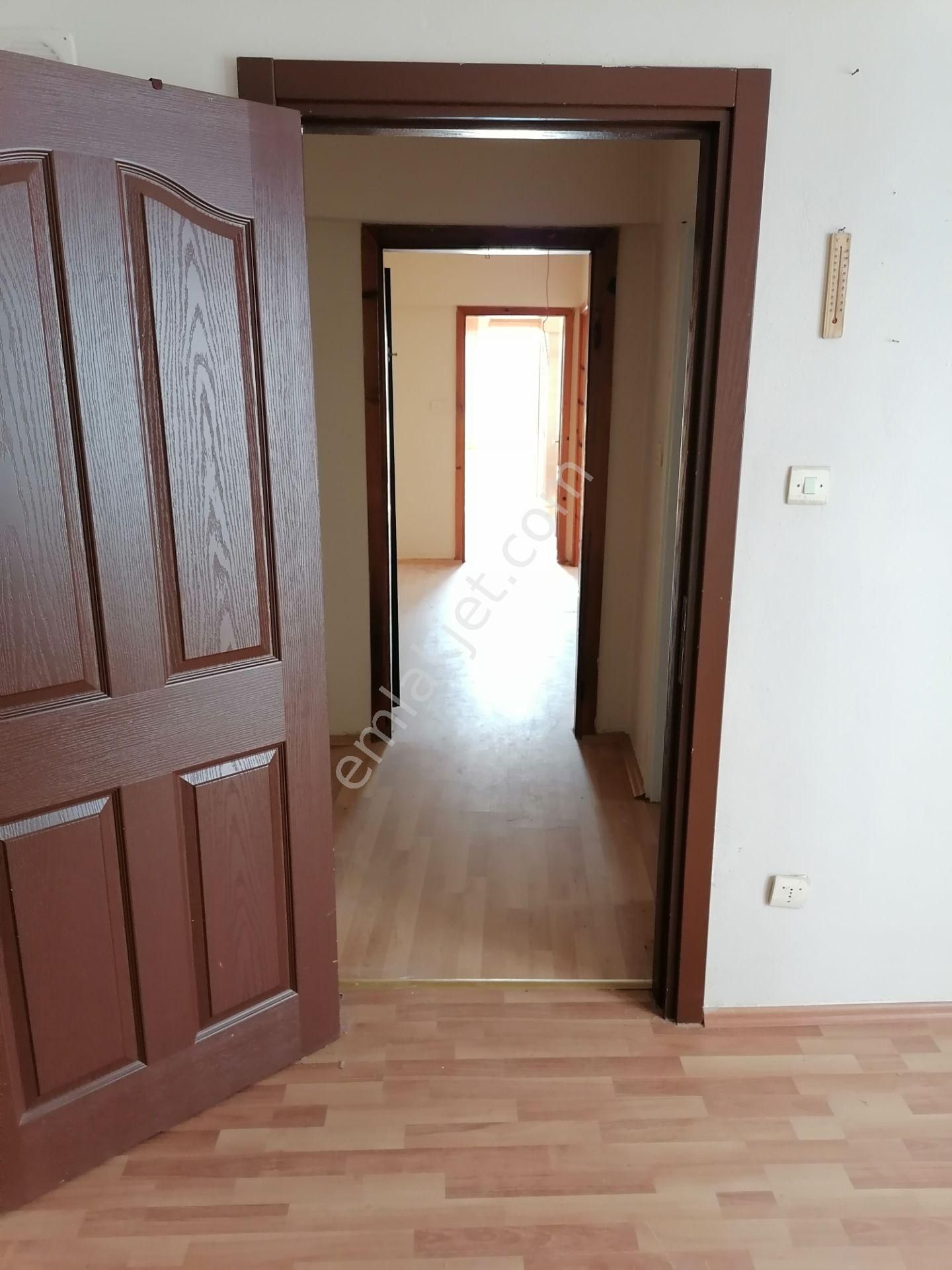 Şanlı Emlaktan..harmanlar Mh.'de ,sahile Çok Yakın / 2+1 / 100m2 / 4.kat / İskanlı Binada Satılık - Görsel 16